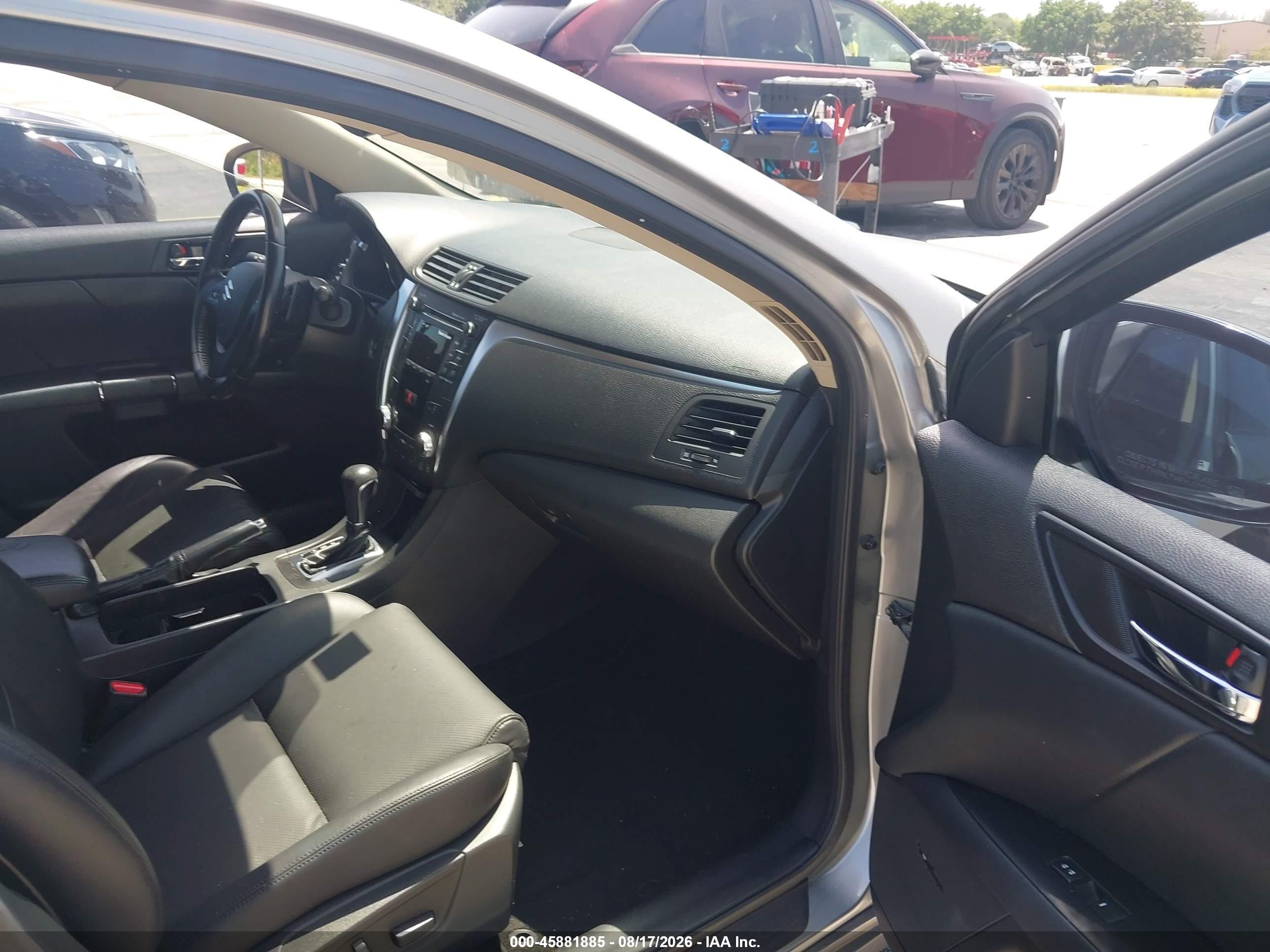 2010 Suzuki Kizashi Sls Серебряный vin: JS2RE9A71A6100072