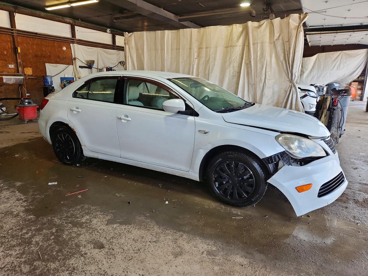 2012 Suzuki Kizashi S White vin: JS2RF9A16C6100838