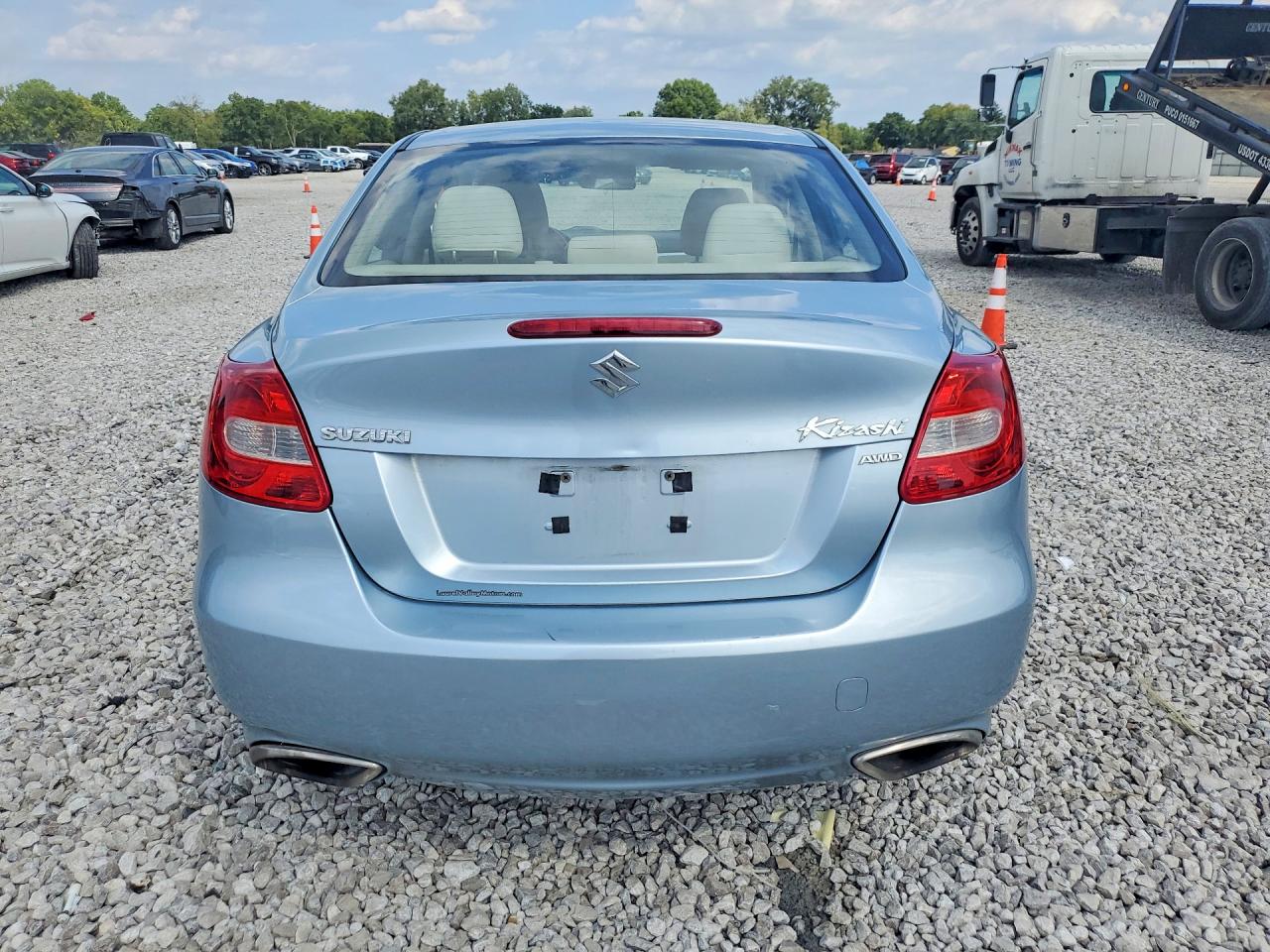 2011 Suzuki Kizashi Se Blue vin: JS2RF9A30B6111009