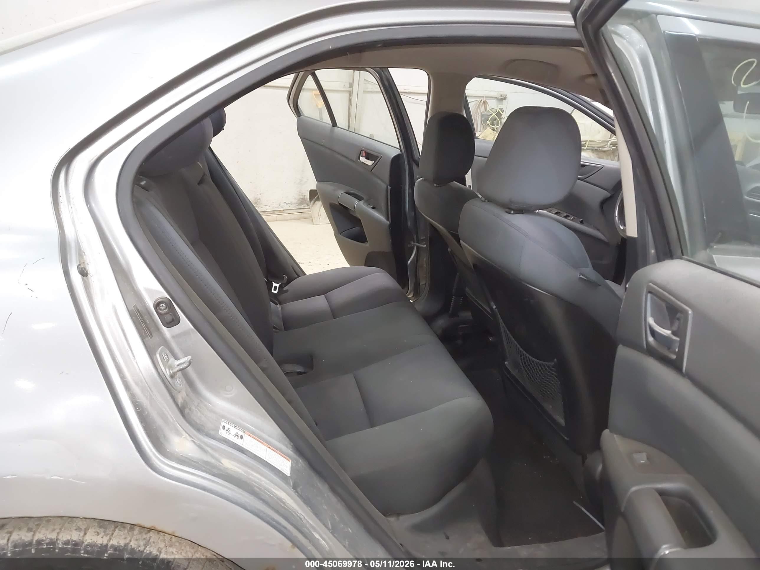 2010 Suzuki Kizashi Se Silver vin: JS2RF9A31A6100437