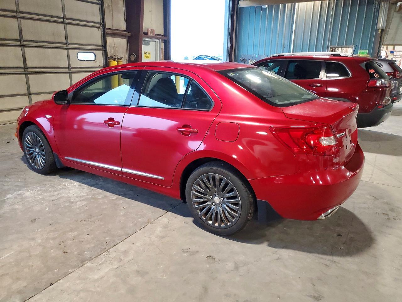 2012 Suzuki Kizashi Se Burgundy vin: JS2RF9A32C6100014
