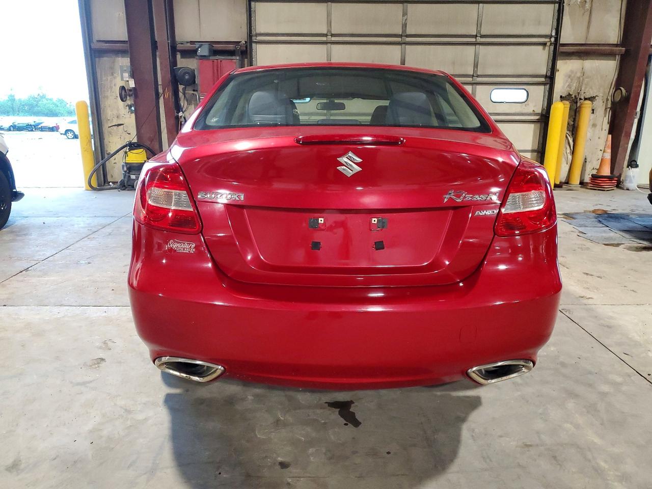 2012 Suzuki Kizashi Se Burgundy vin: JS2RF9A32C6100014