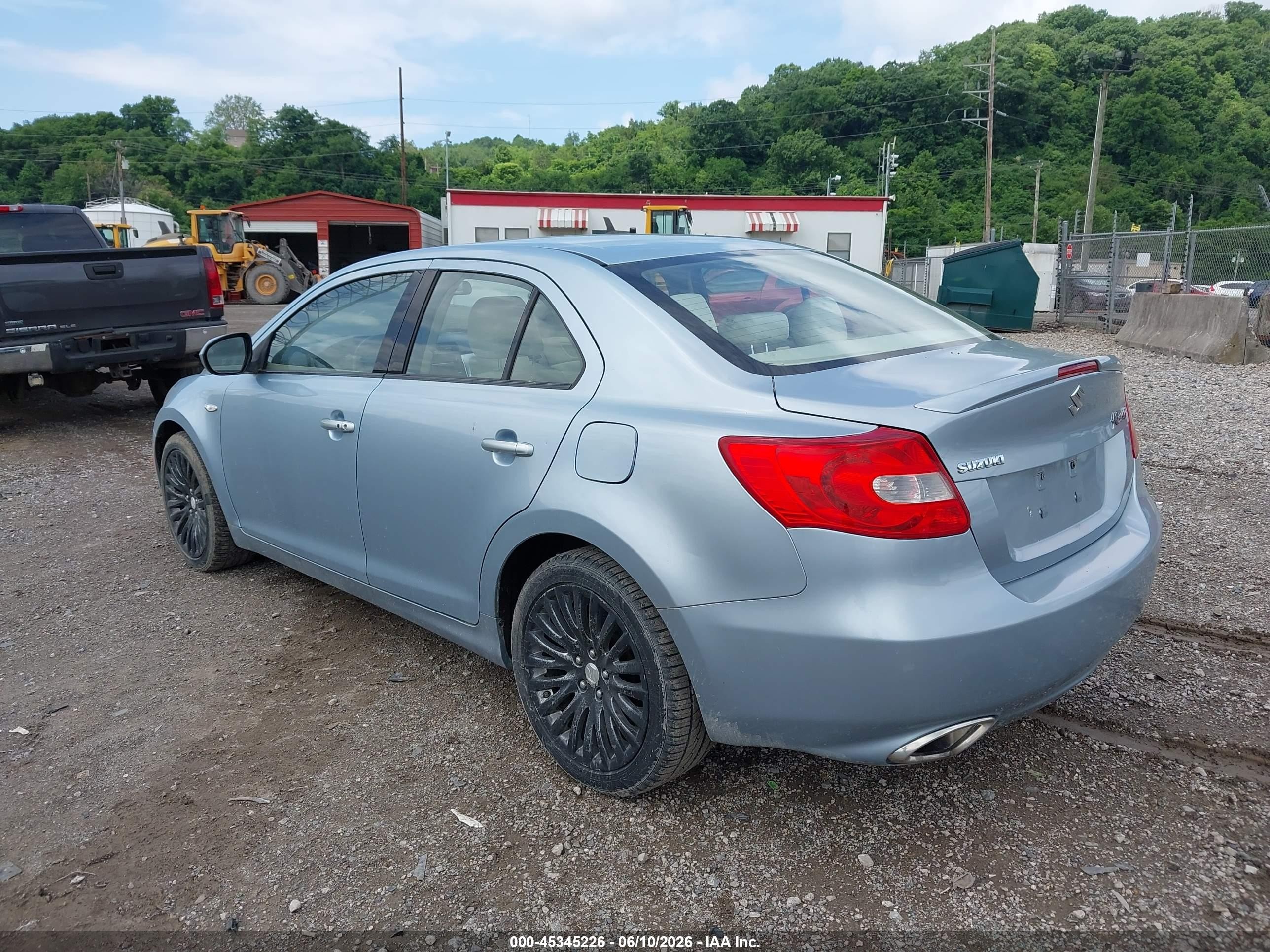 2011 Suzuki Kizashi Se Silver vin: JS2RF9A37B6111010