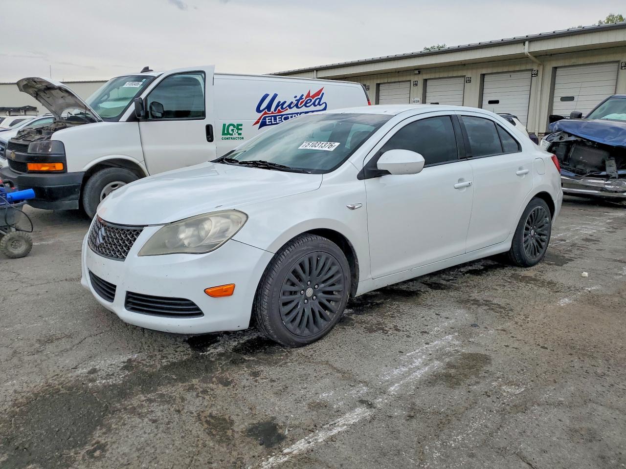 2012 Suzuki Kizashi Se Белый vin: JS2RF9A39C6100608