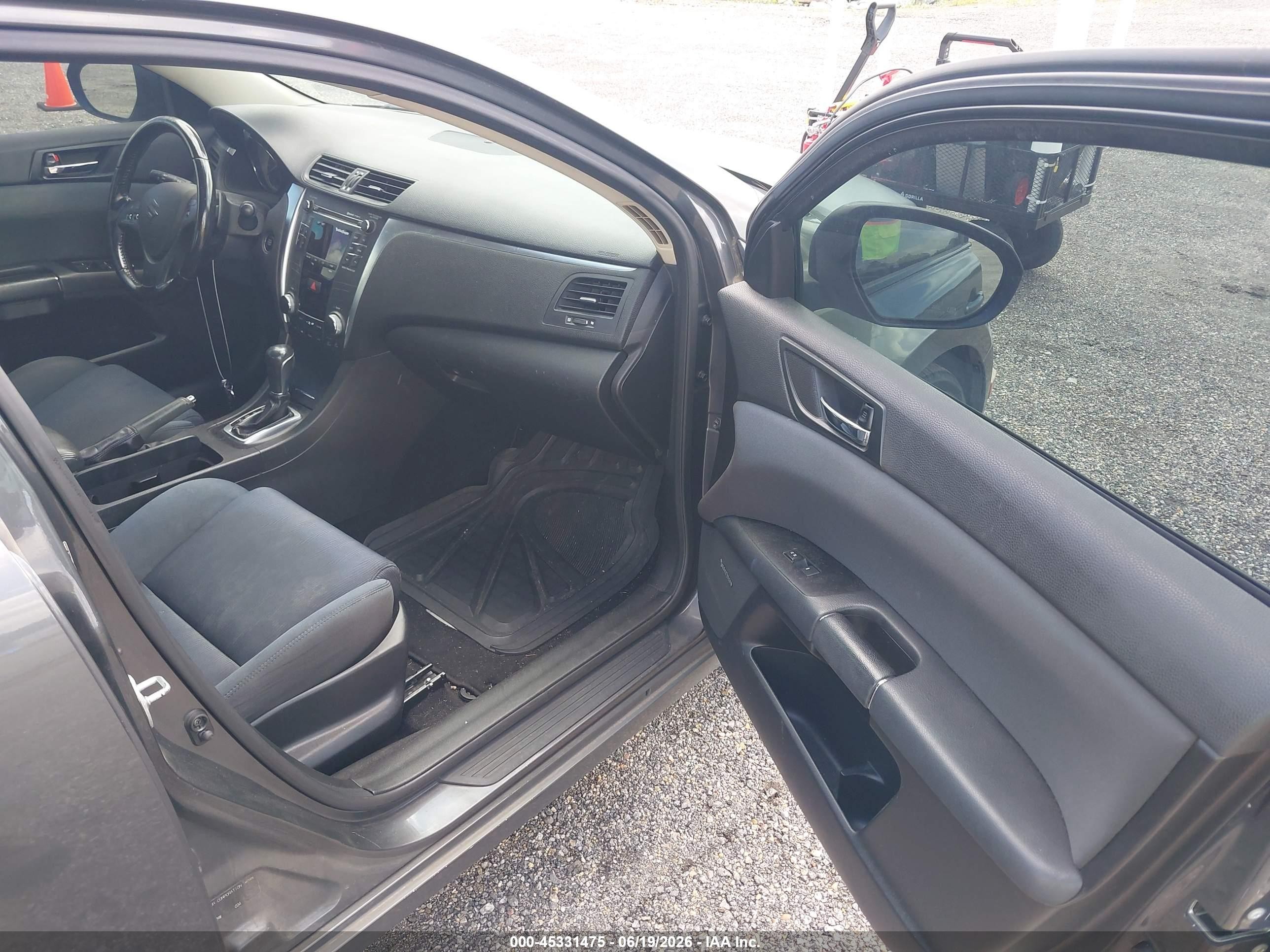 2010 Suzuki Kizashi Gts Gray vin: JS2RF9A54A6100112
