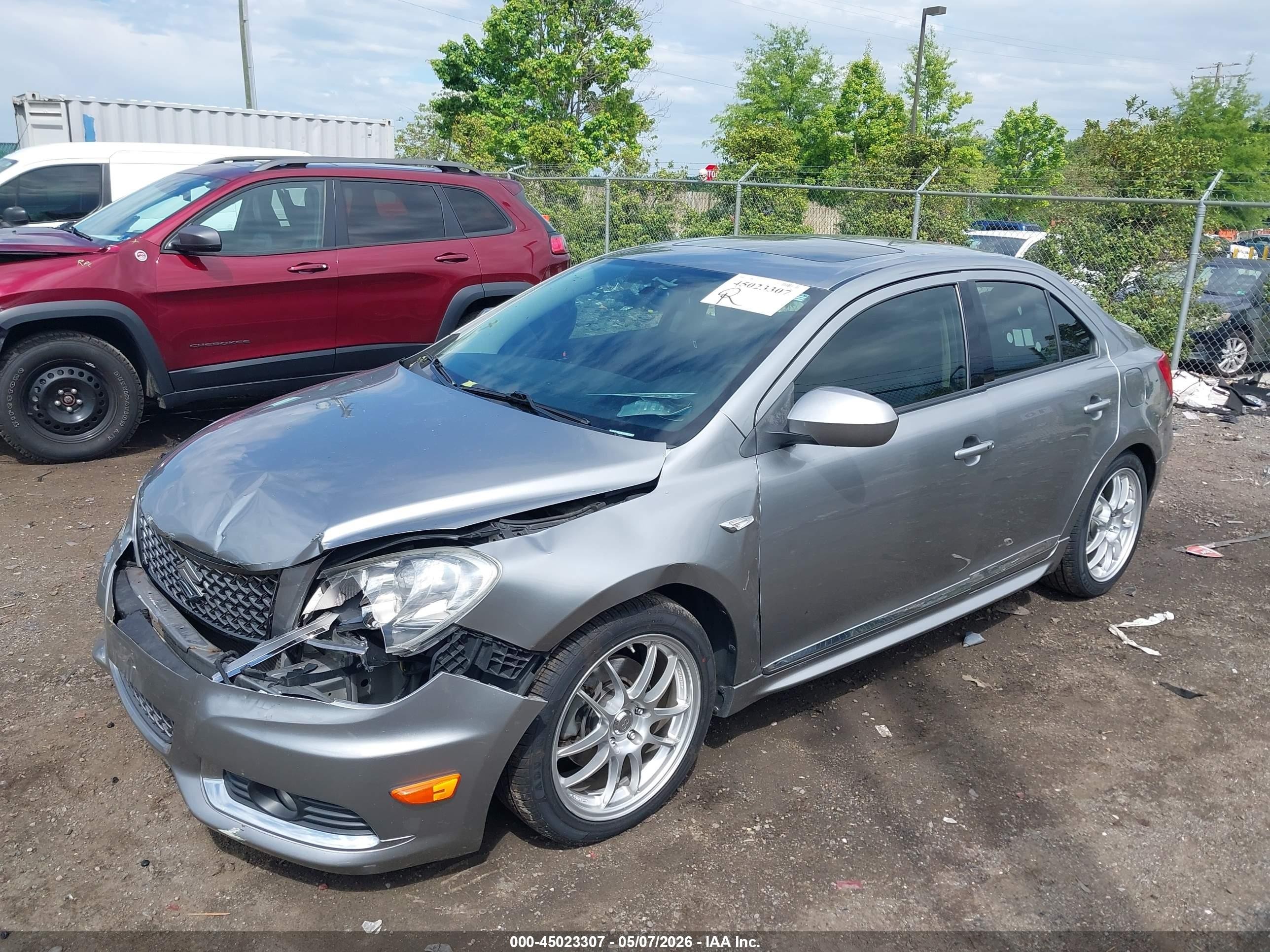 2011 Suzuki Kizashi Sport Gts Silver vin: JS2RF9A67B6110062