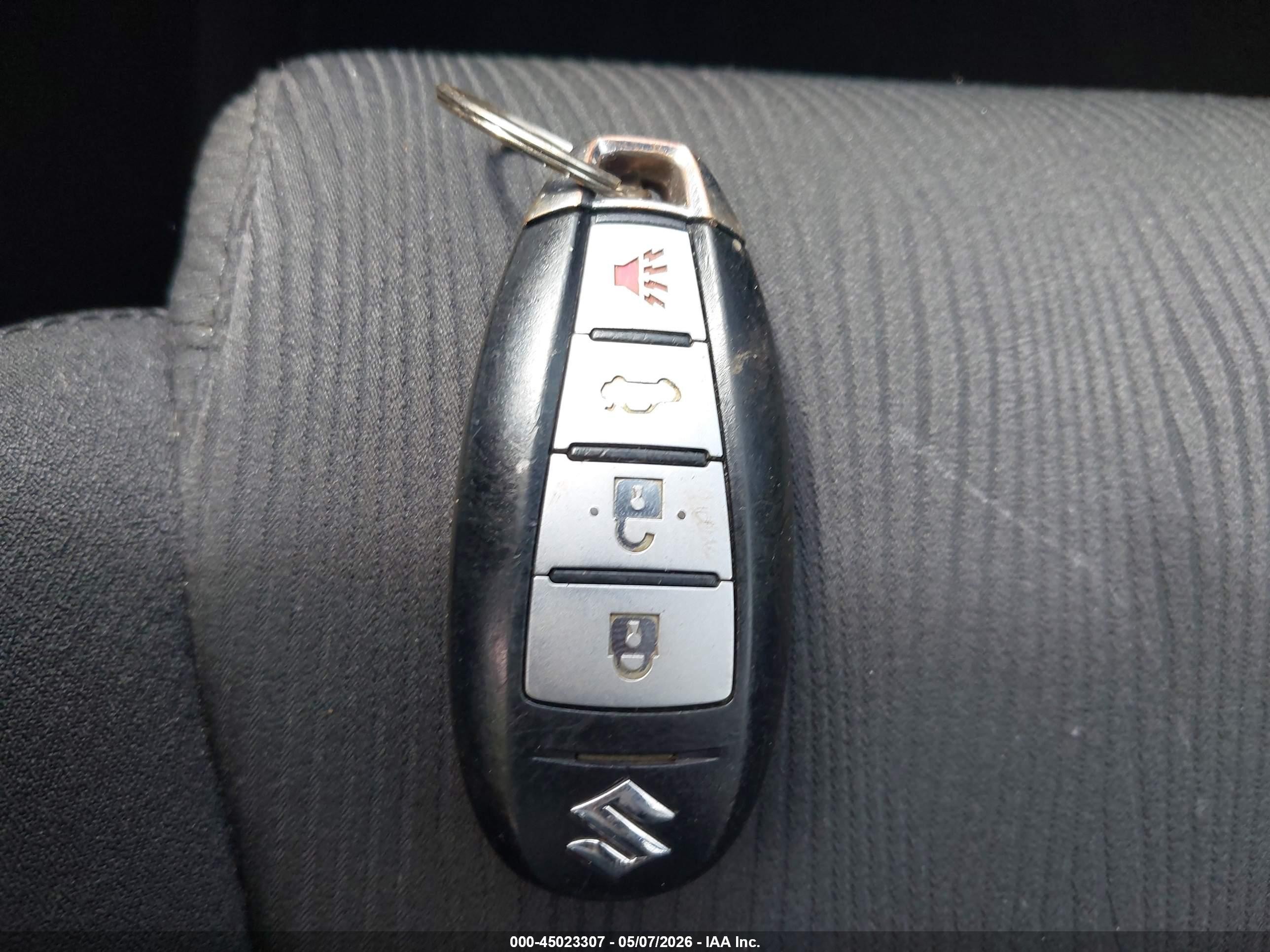 2011 Suzuki Kizashi Sport Gts Silver vin: JS2RF9A67B6110062