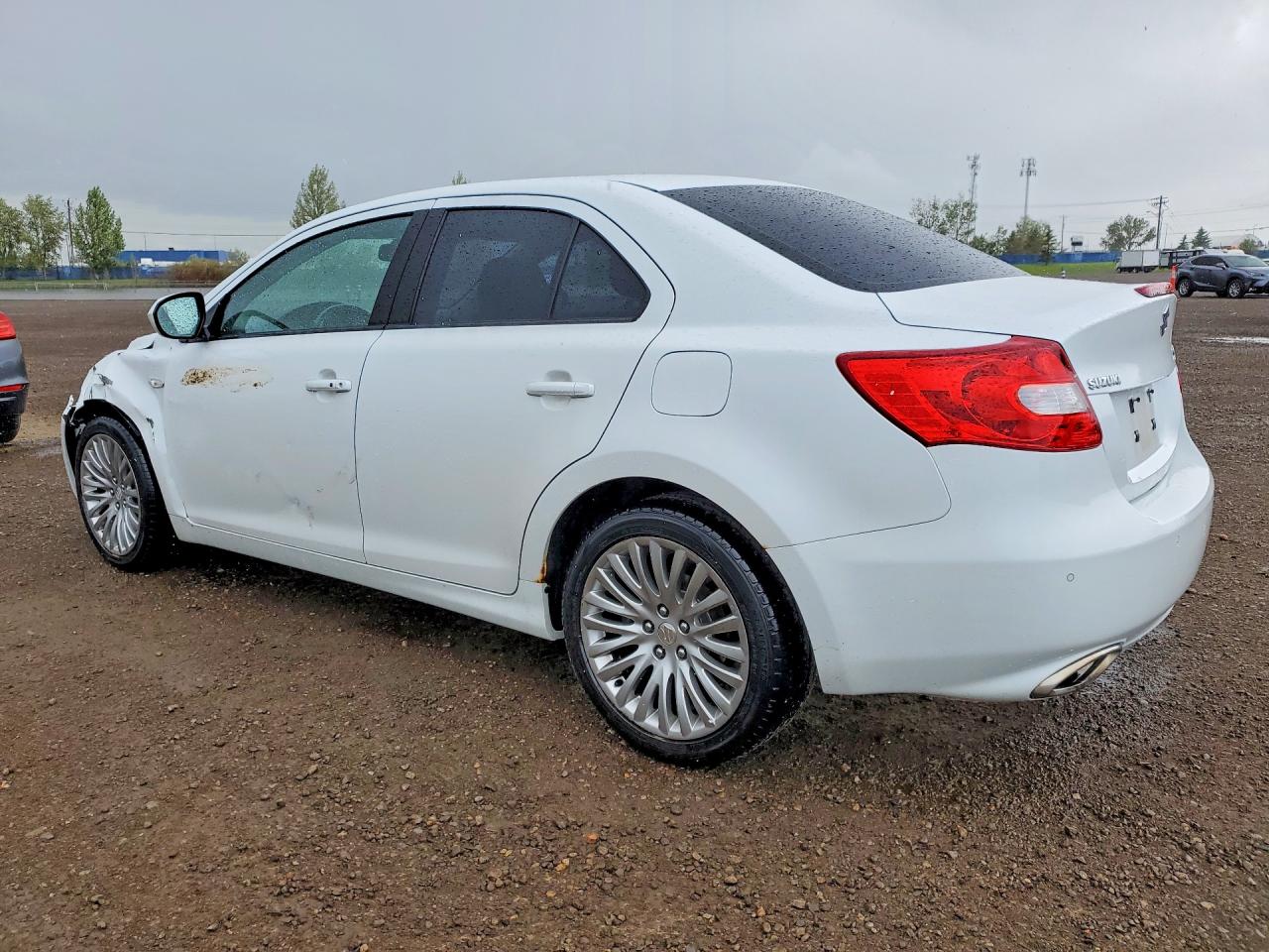 2013 Suzuki Kizashi Sx White vin: JS2RF9A70D6100050