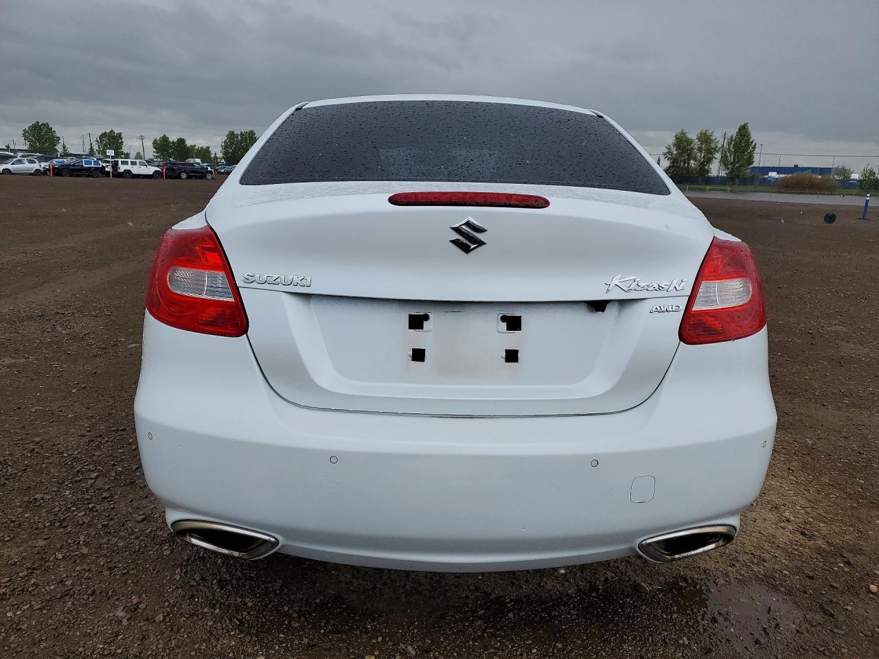 2013 Suzuki Kizashi Sx White vin: JS2RF9A70D6100050