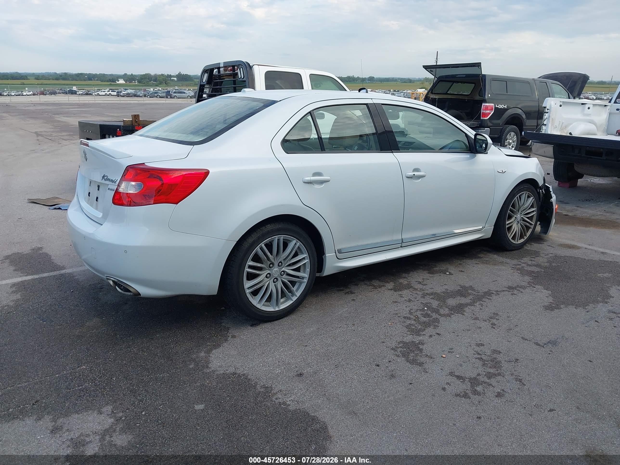 2011 Suzuki Kizashi Sport Sls White vin: JS2RF9A88B6111058