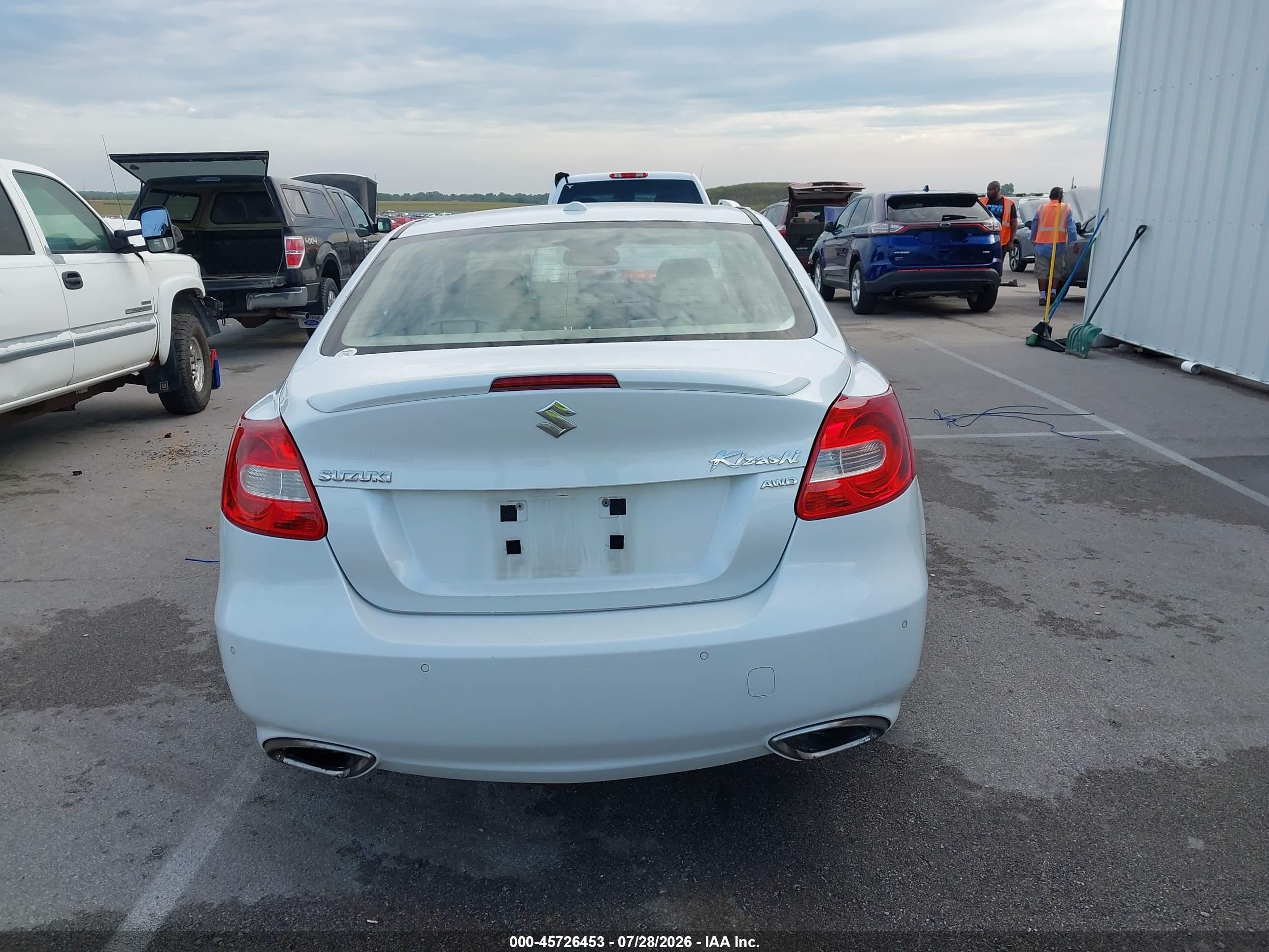 2011 Suzuki Kizashi Sport Sls White vin: JS2RF9A88B6111058
