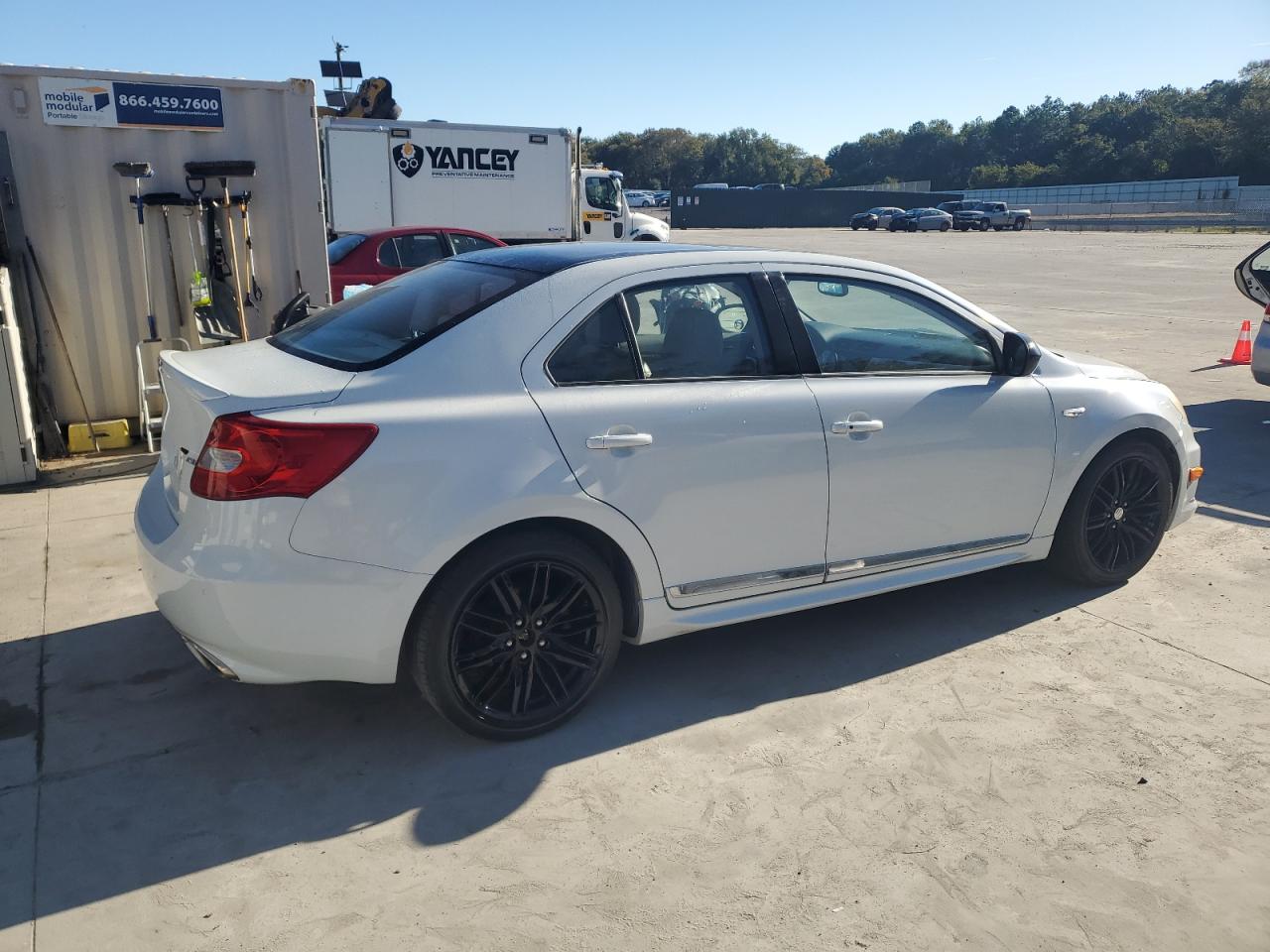 2012 Suzuki Kizashi Sport Sls White vin: JS2RF9A8XC6100810