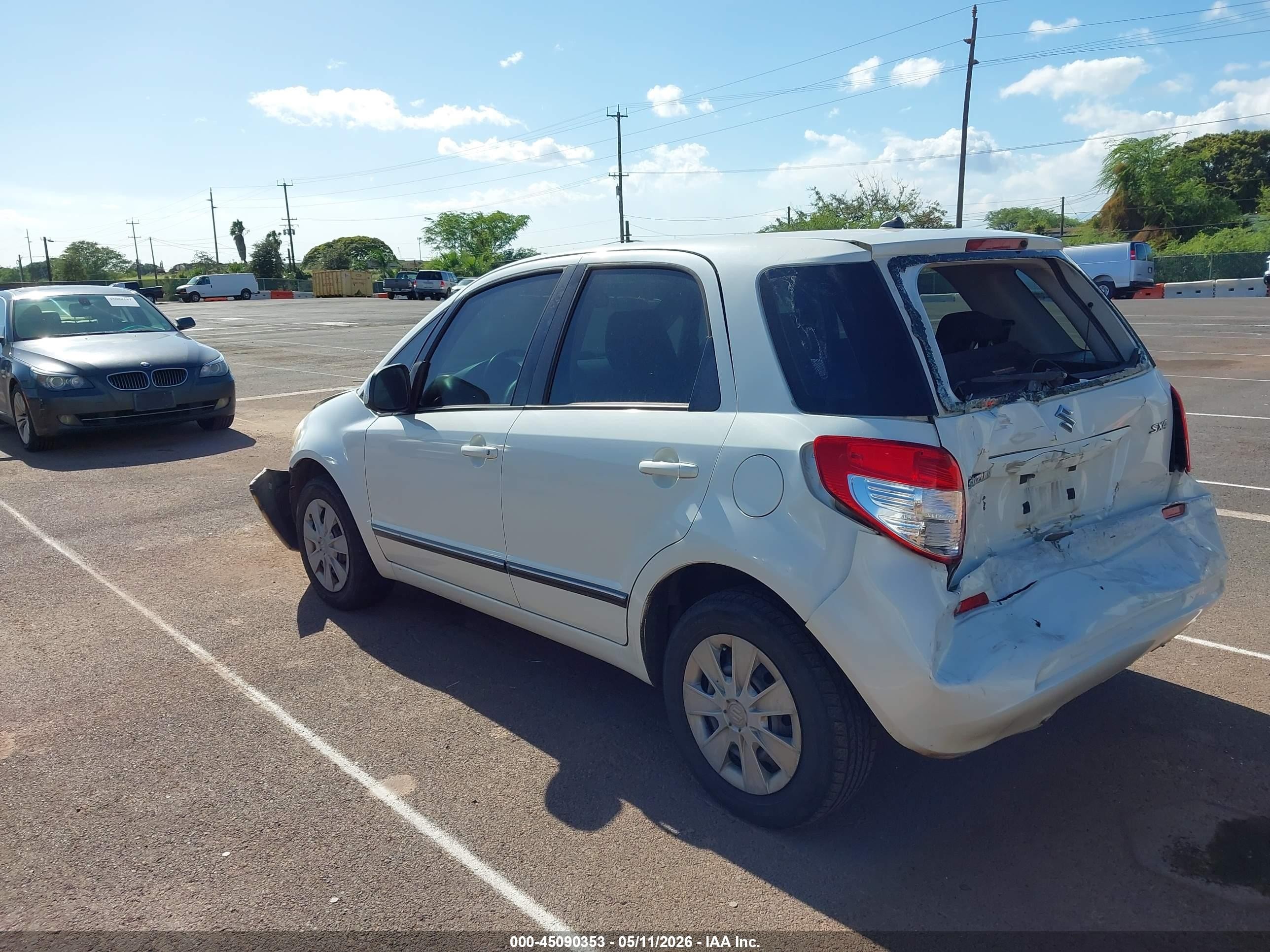 2008 Suzuki Sx4 Convenience Regional Edition/regional Edition/touring 2 Regional Edition White vin: JS2YA411885100592