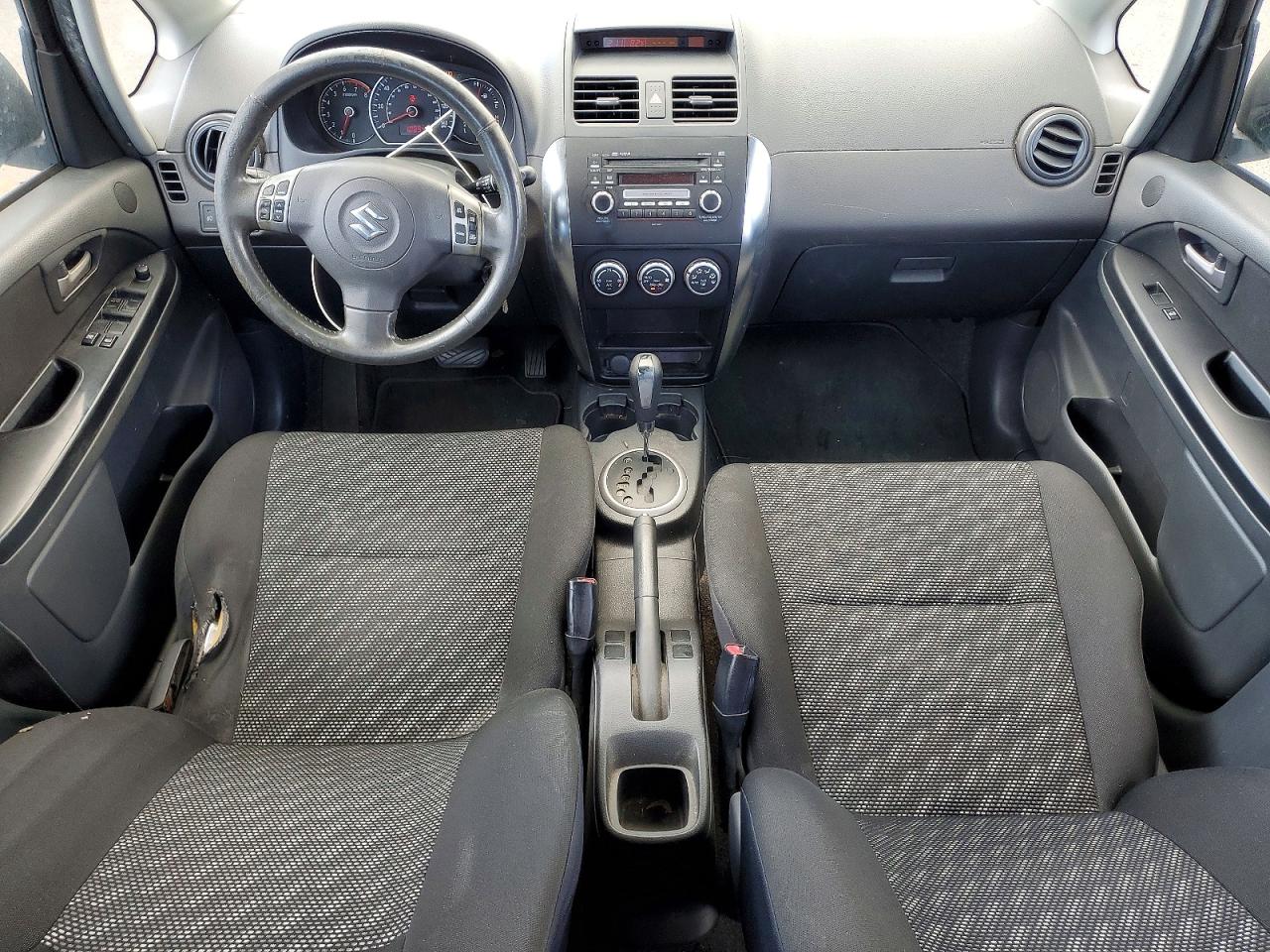 2007 Suzuki Sx4 Silver vin: JS2YA415775100813