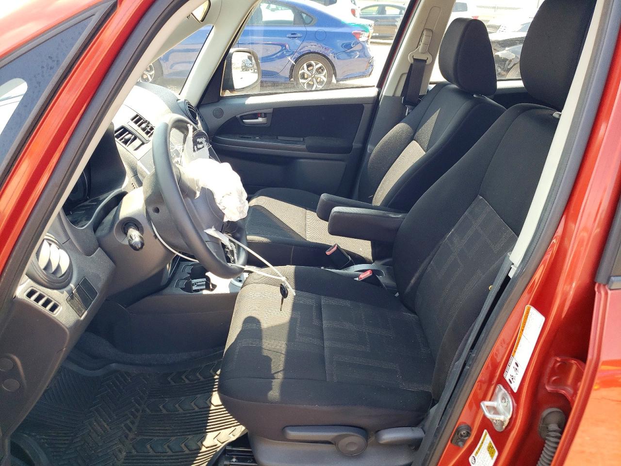2010 Suzuki Sx4 Base (us) Orange vin: JS2YA5A31A6300267