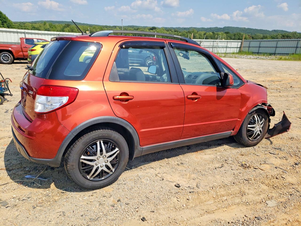 2010 Suzuki Sx4 Base (us) Orange vin: JS2YA5A31A6300267