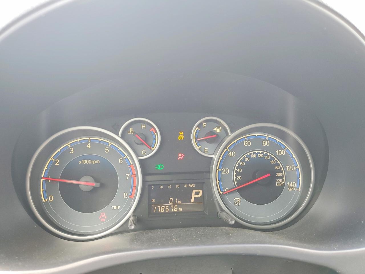 2012 Suzuki Sx4 Silver vin: JS2YA5A51C6300029