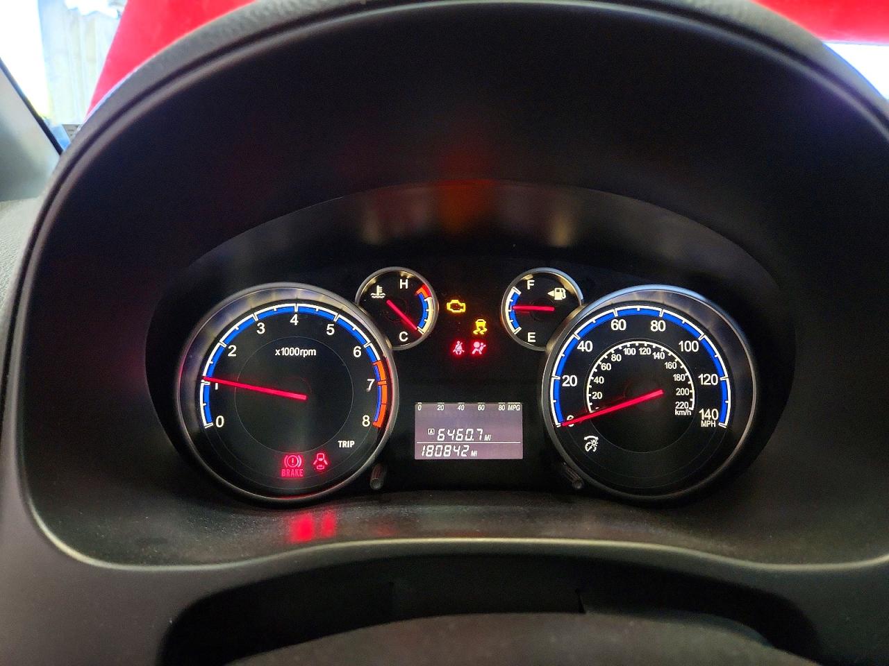 2011 Suzuki Sx4 Red vin: JS2YA5A58B6300172