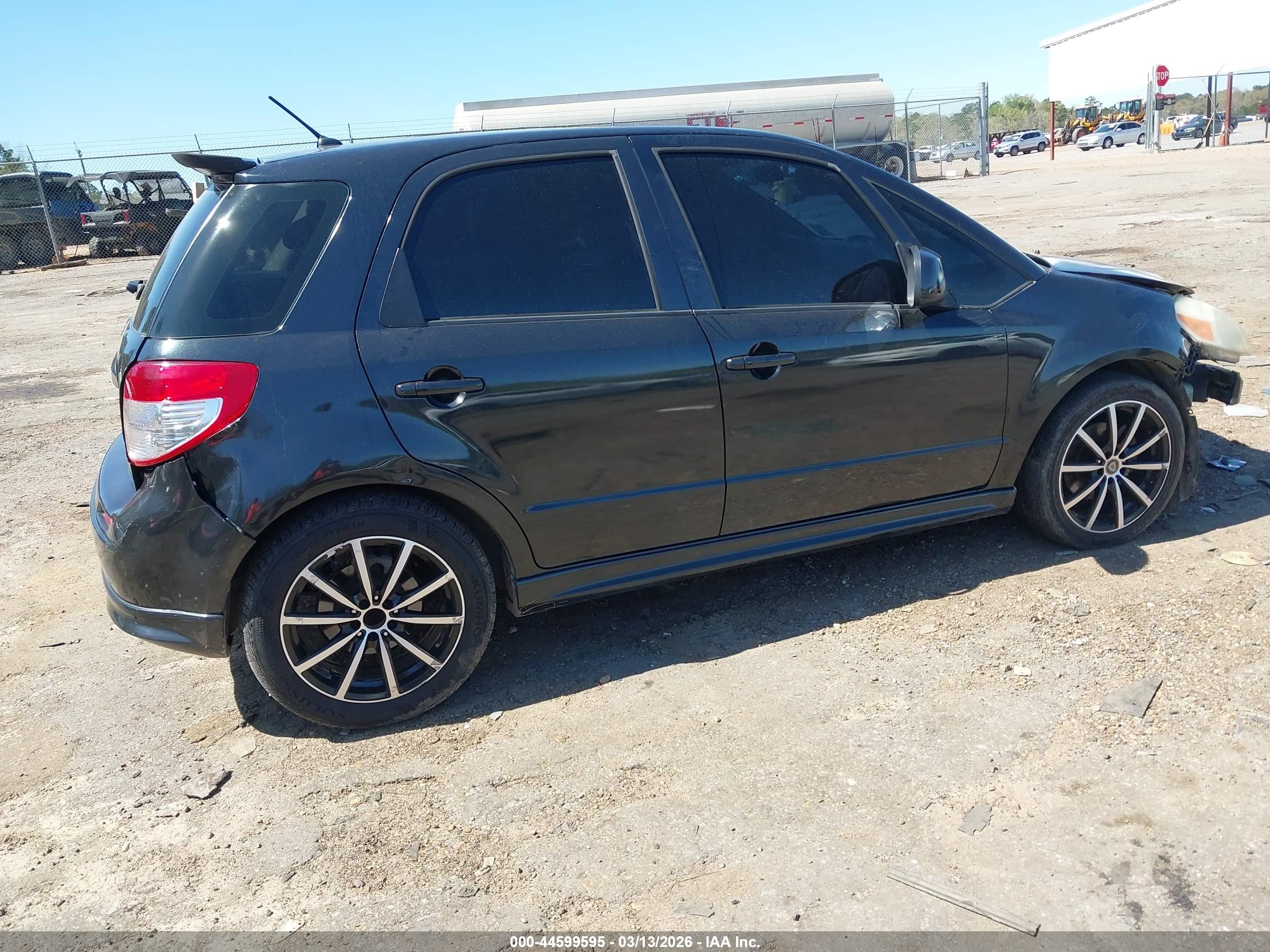 2010 Suzuki Sx4   Black vin: JS2YA5A95A6300325