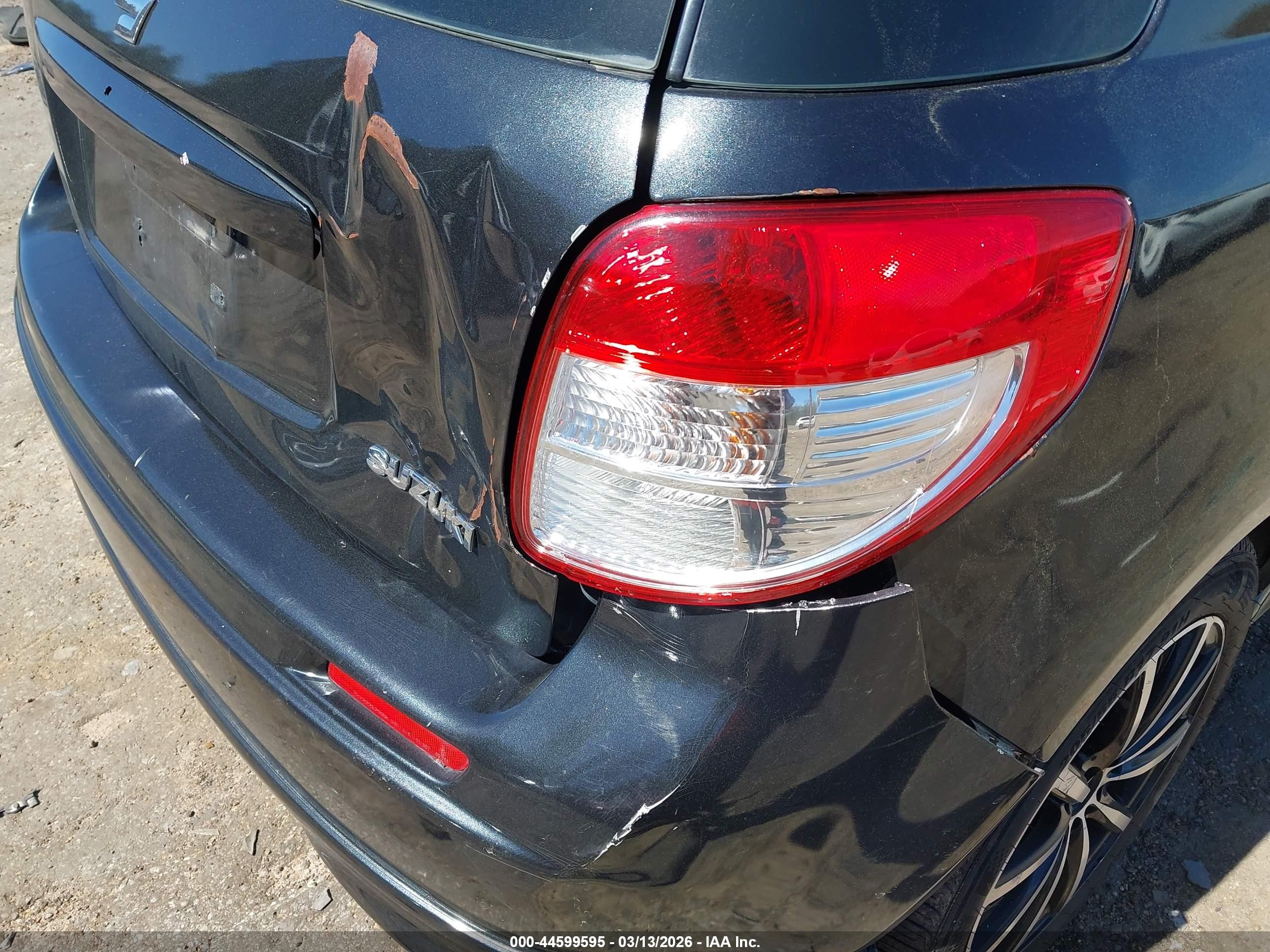 2010 Suzuki Sx4   Black vin: JS2YA5A95A6300325