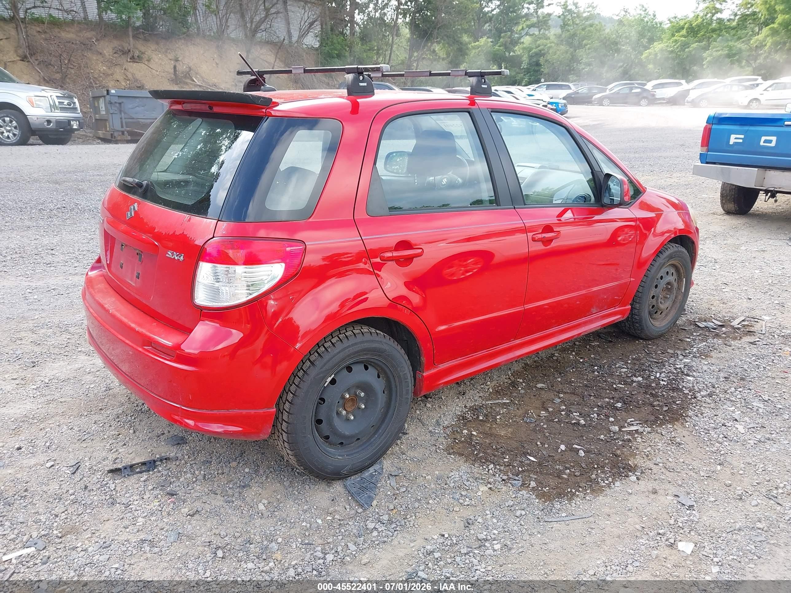 2010 Suzuki Sx4   Red vin: JS2YA5A96A6300382