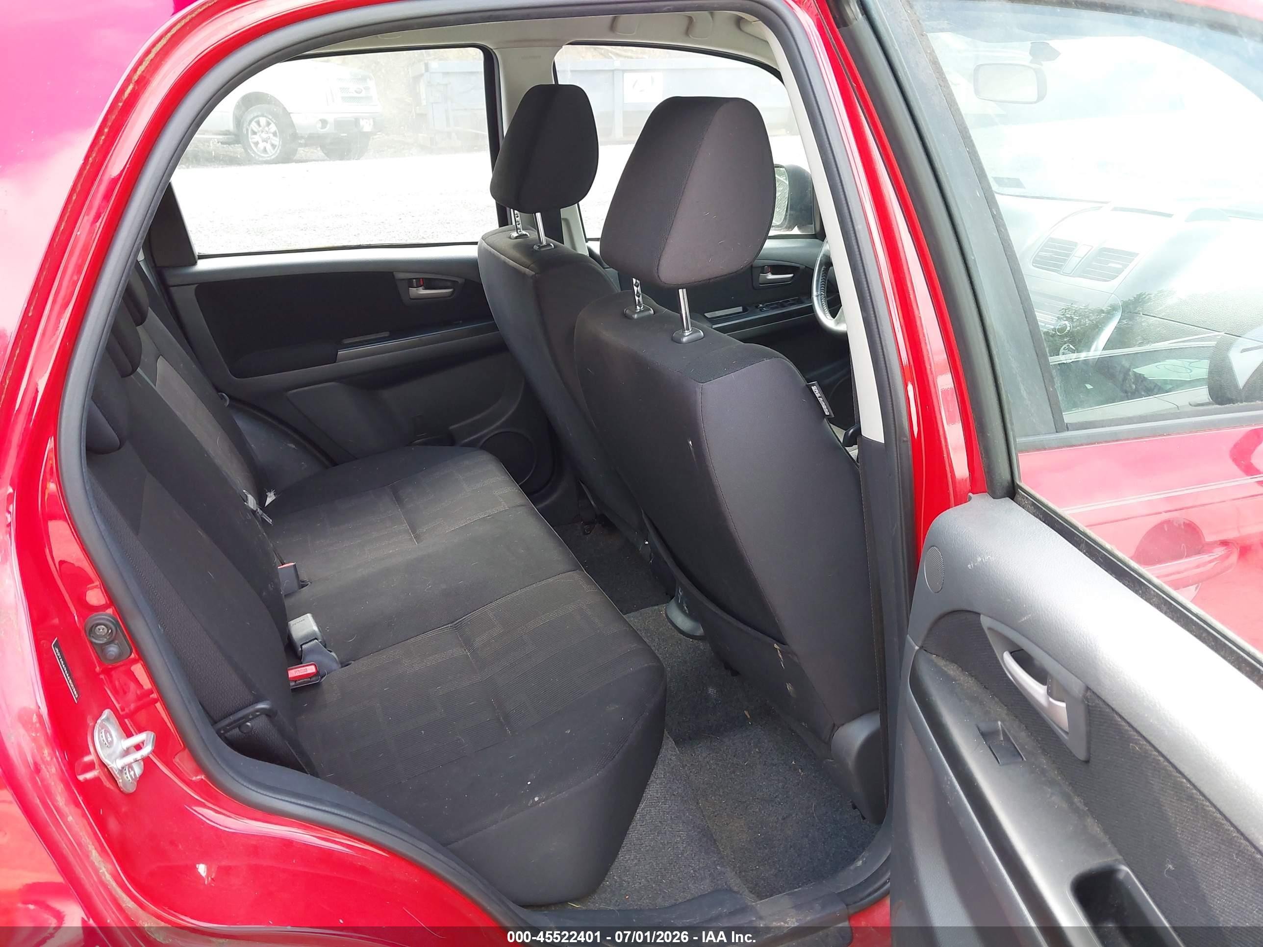 2010 Suzuki Sx4   Red vin: JS2YA5A96A6300382