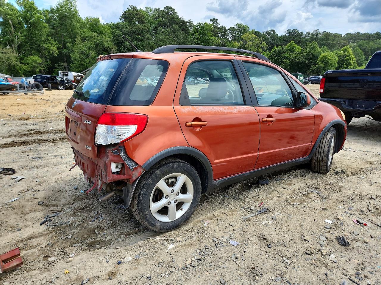 2008 Suzuki Sx4 Base Orange vin: JS2YB413085100424
