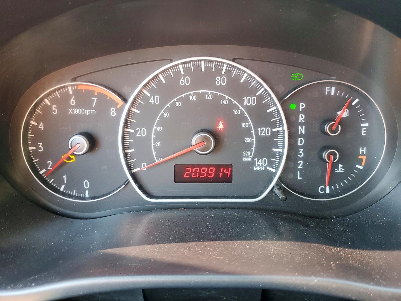 2008 Suzuki Sx4 Base White vin: JS2YB413185108452