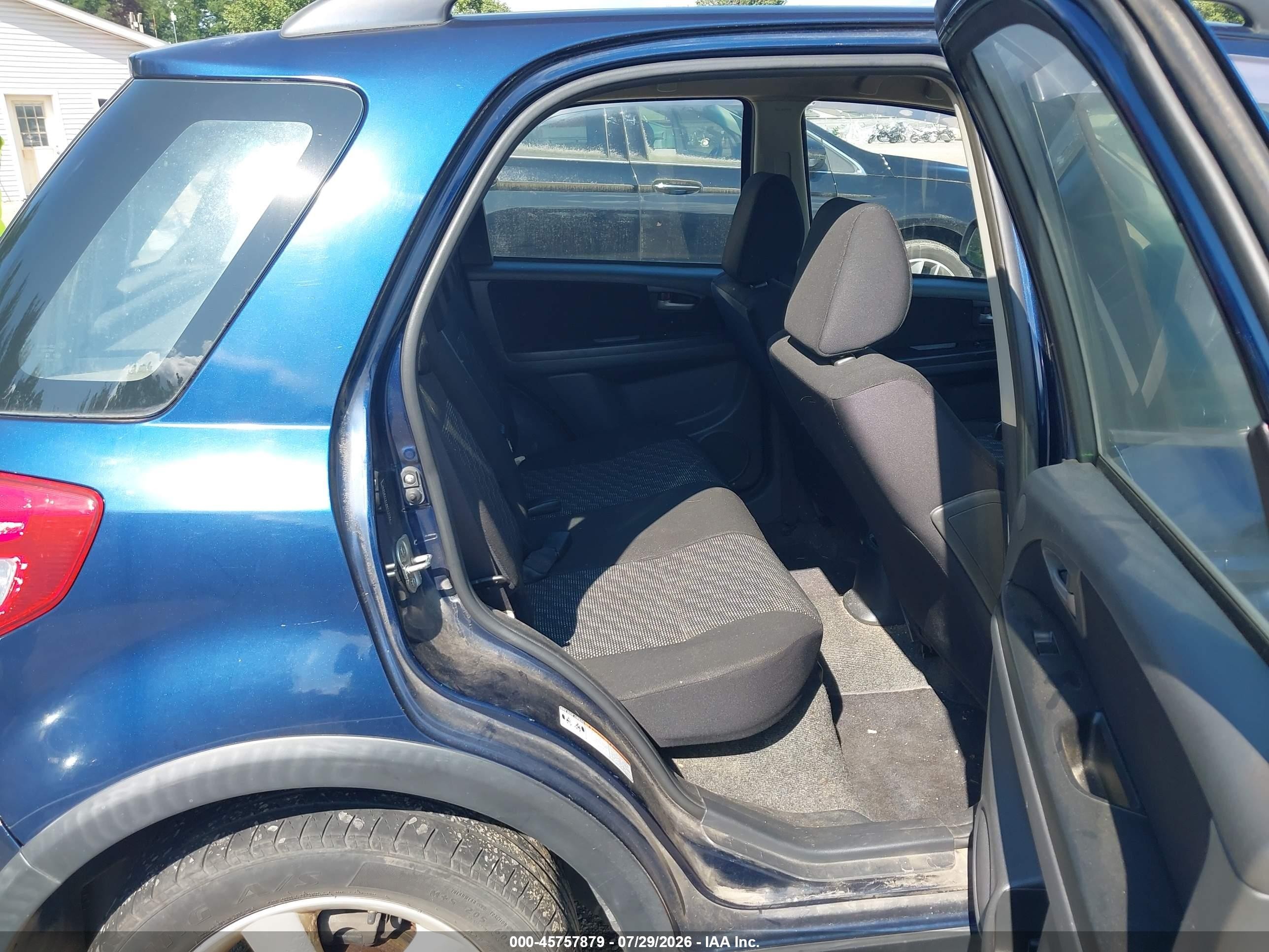 2008 Suzuki Sx4 Convenience/touring Blue vin: JS2YB413185111724