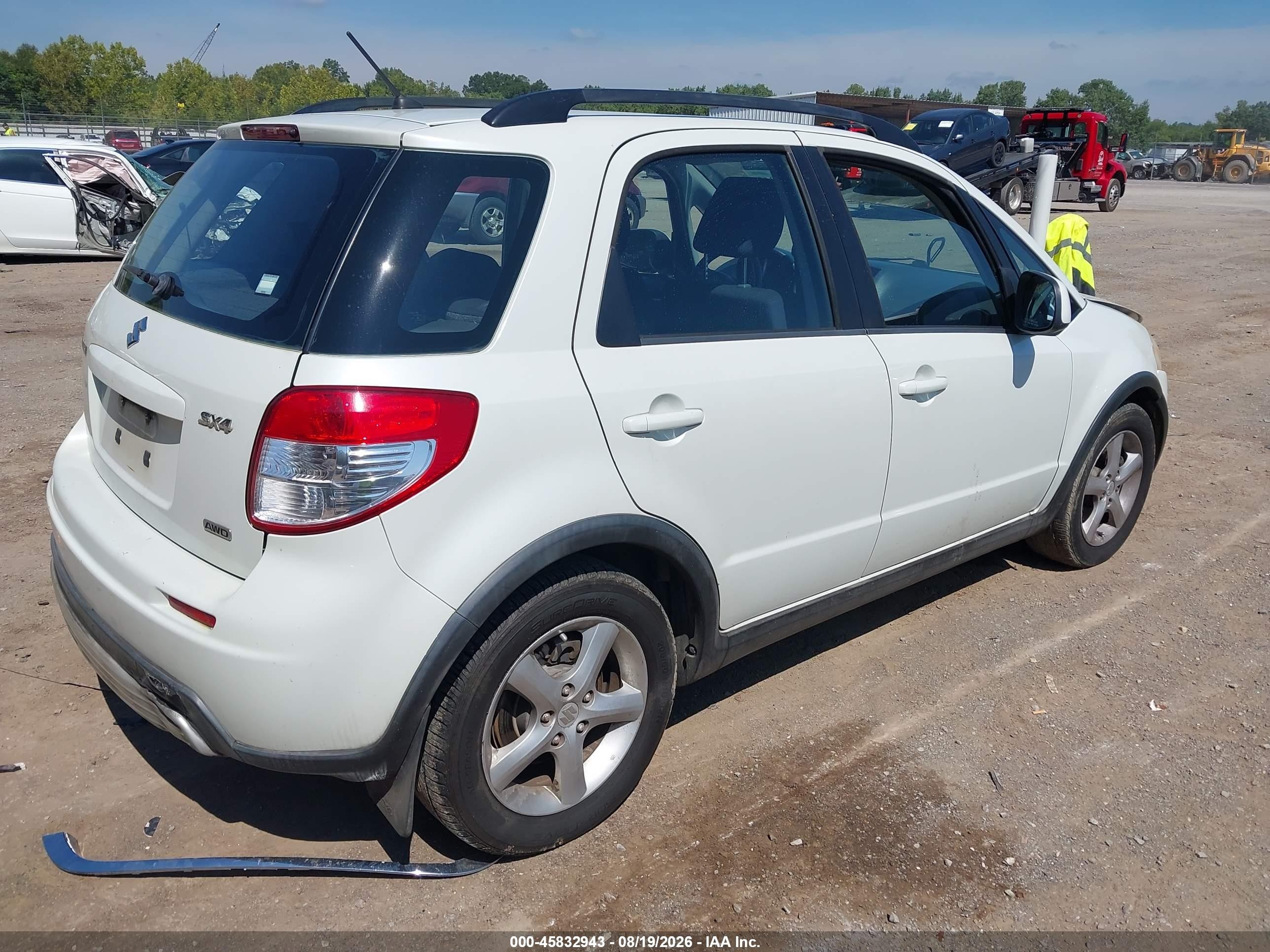 2007 Suzuki Sx4 Convenience/rally White vin: JS2YB413275105557