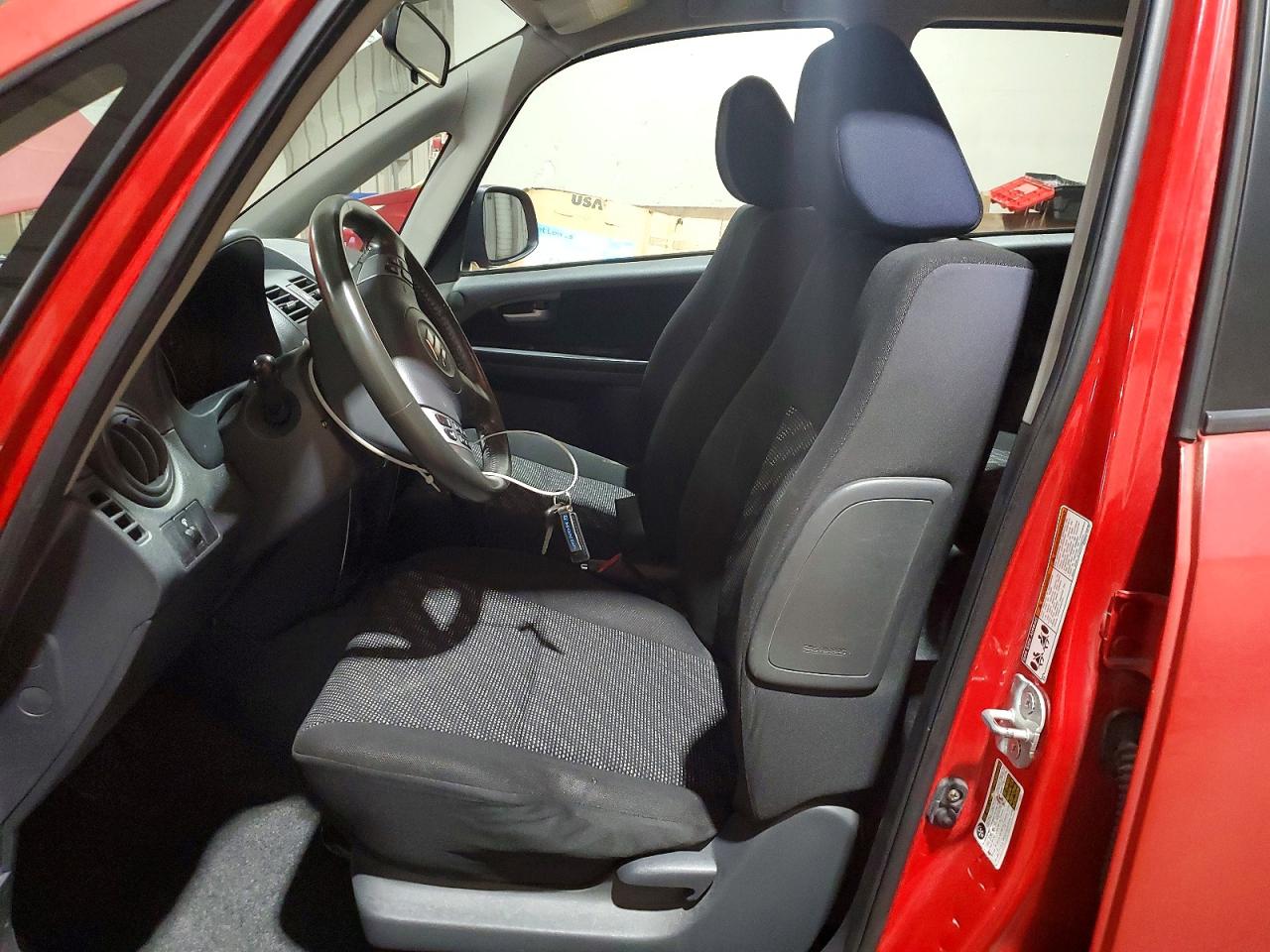 2008 Suzuki Sx4 Base Red vin: JS2YB413285101705