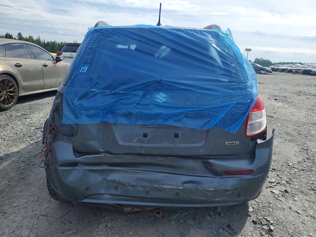 2009 Suzuki Sx4 Technology Gray vin: JS2YB413495101318