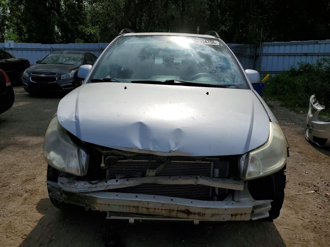 2009 Suzuki Sx4 Technology Silver vin: JS2YB413696200572
