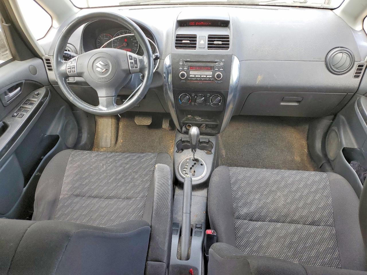 2009 Suzuki Sx4 Technology Silver vin: JS2YB413696200572