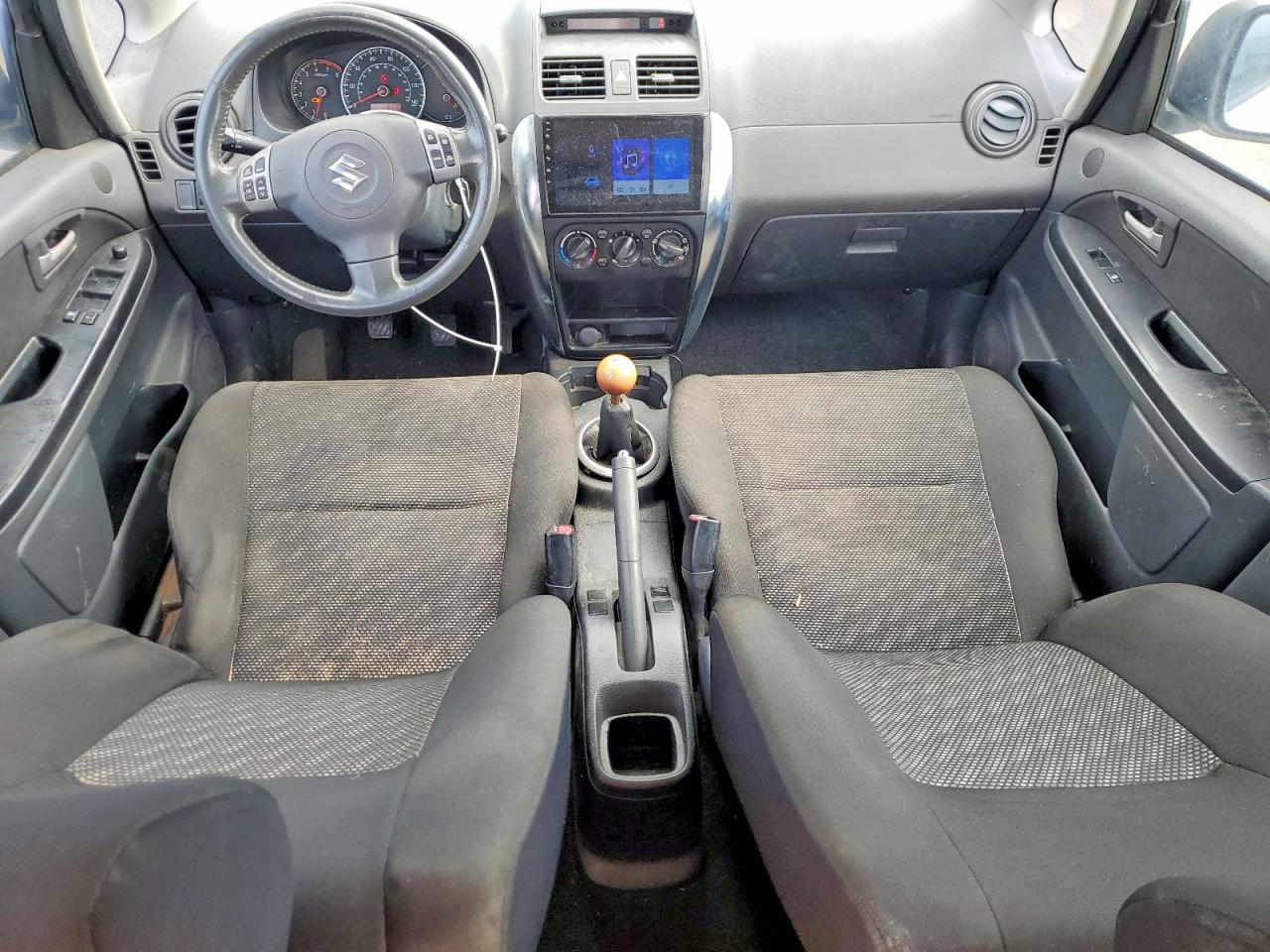 2007 Suzuki Sx4 White vin: JS2YB413775106400