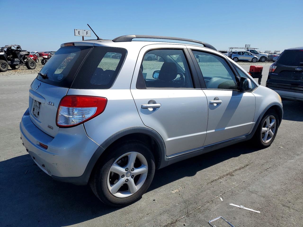 2007 Suzuki Sx4 Silver vin: JS2YB413775106770