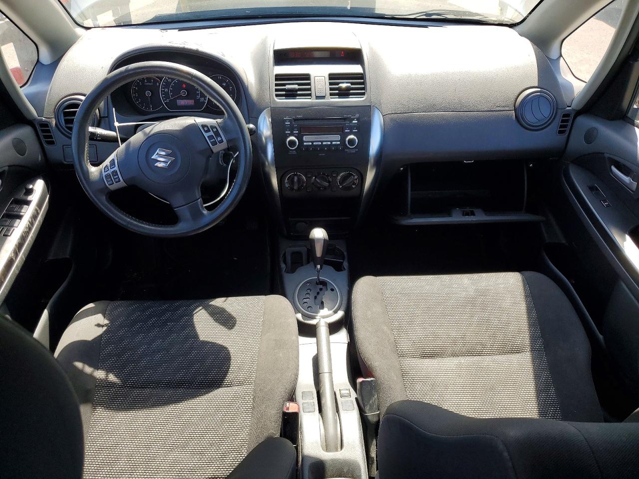2007 Suzuki Sx4 Silver vin: JS2YB413775106770