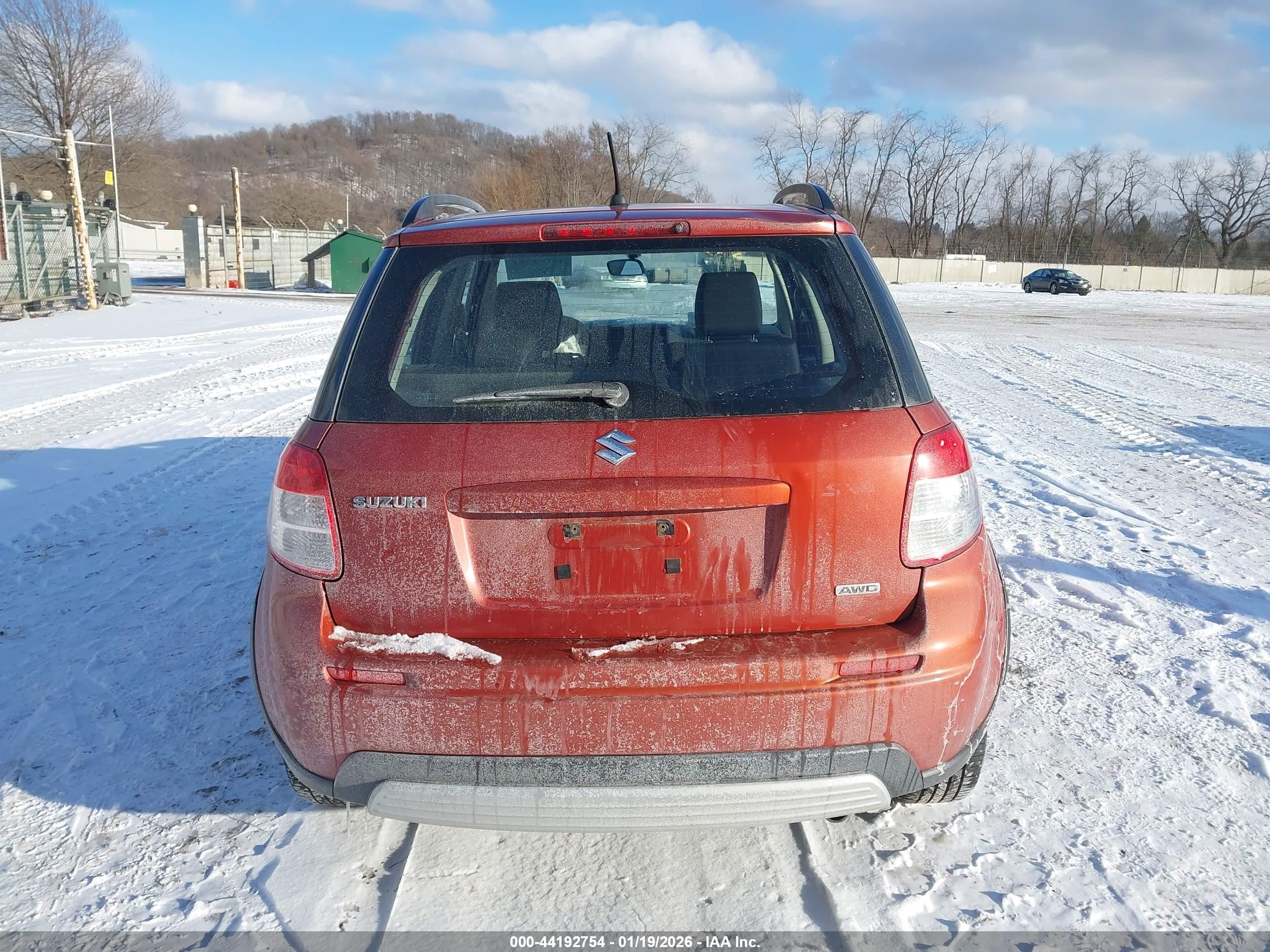 2007 Suzuki Sx4 Convenience/rally Red vin: JS2YB413775109233