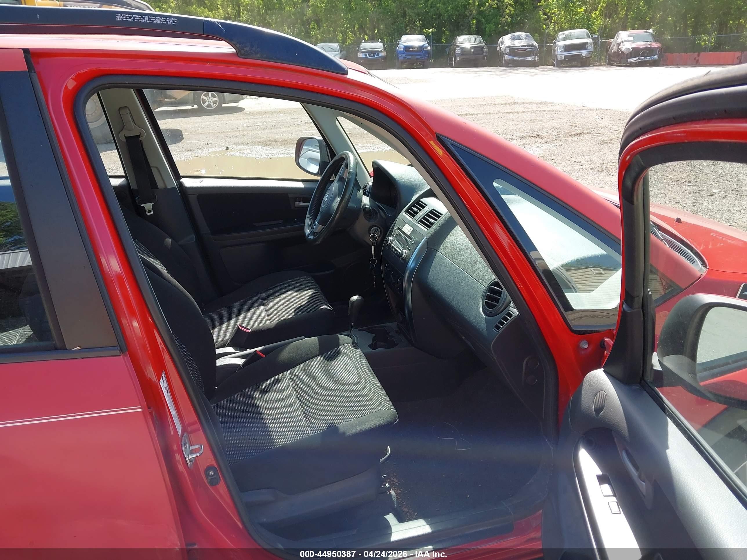 2009 Suzuki Sx4 Technology Red vin: JS2YB413895101032