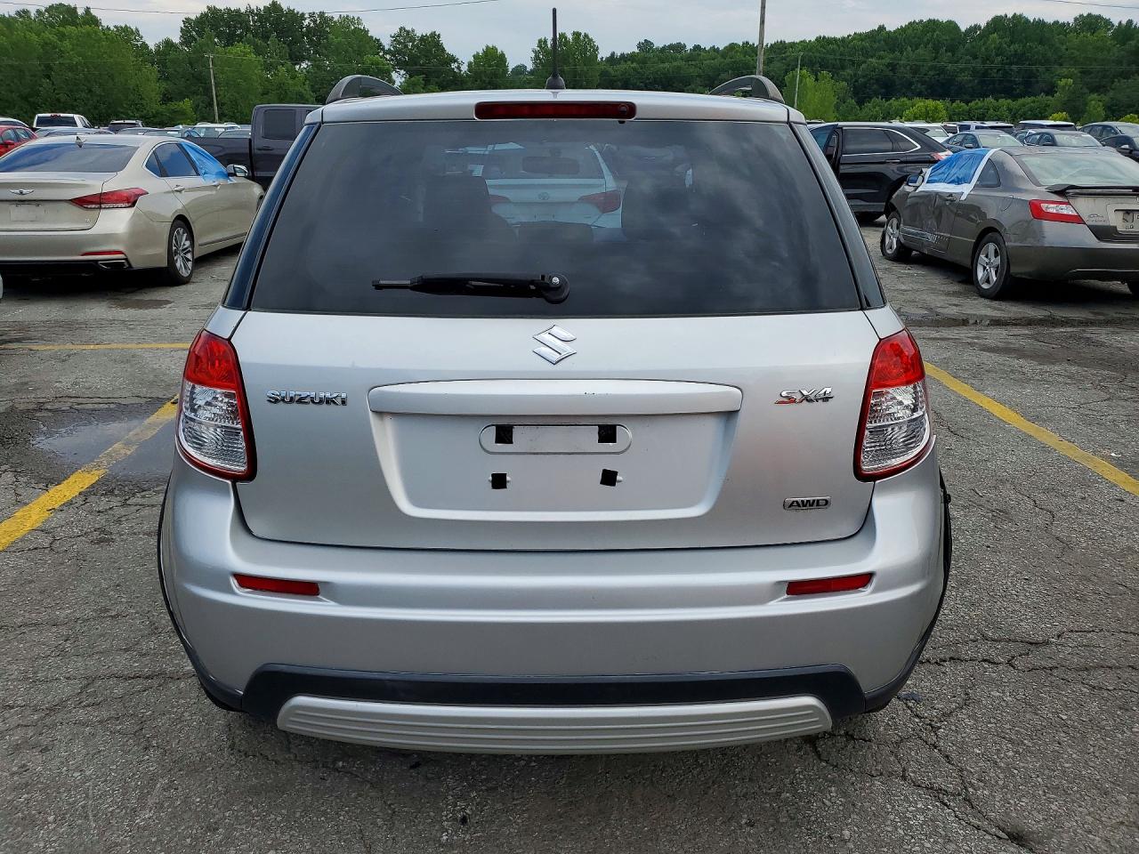 2007 Suzuki Sx4 Silver vin: JS2YB413975110318