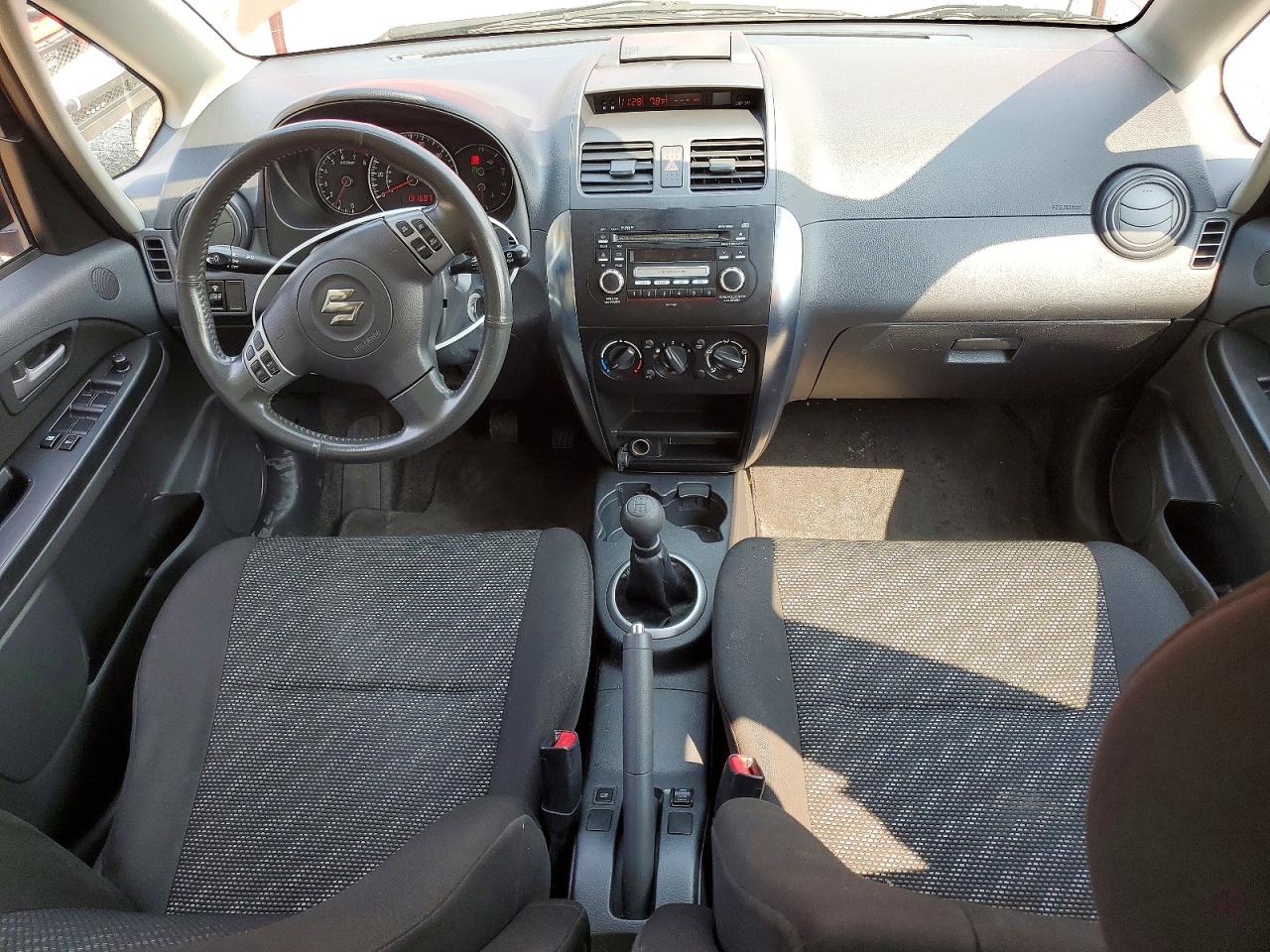 2009 Suzuki Sx4 Technology Red vin: JS2YB413X96202843