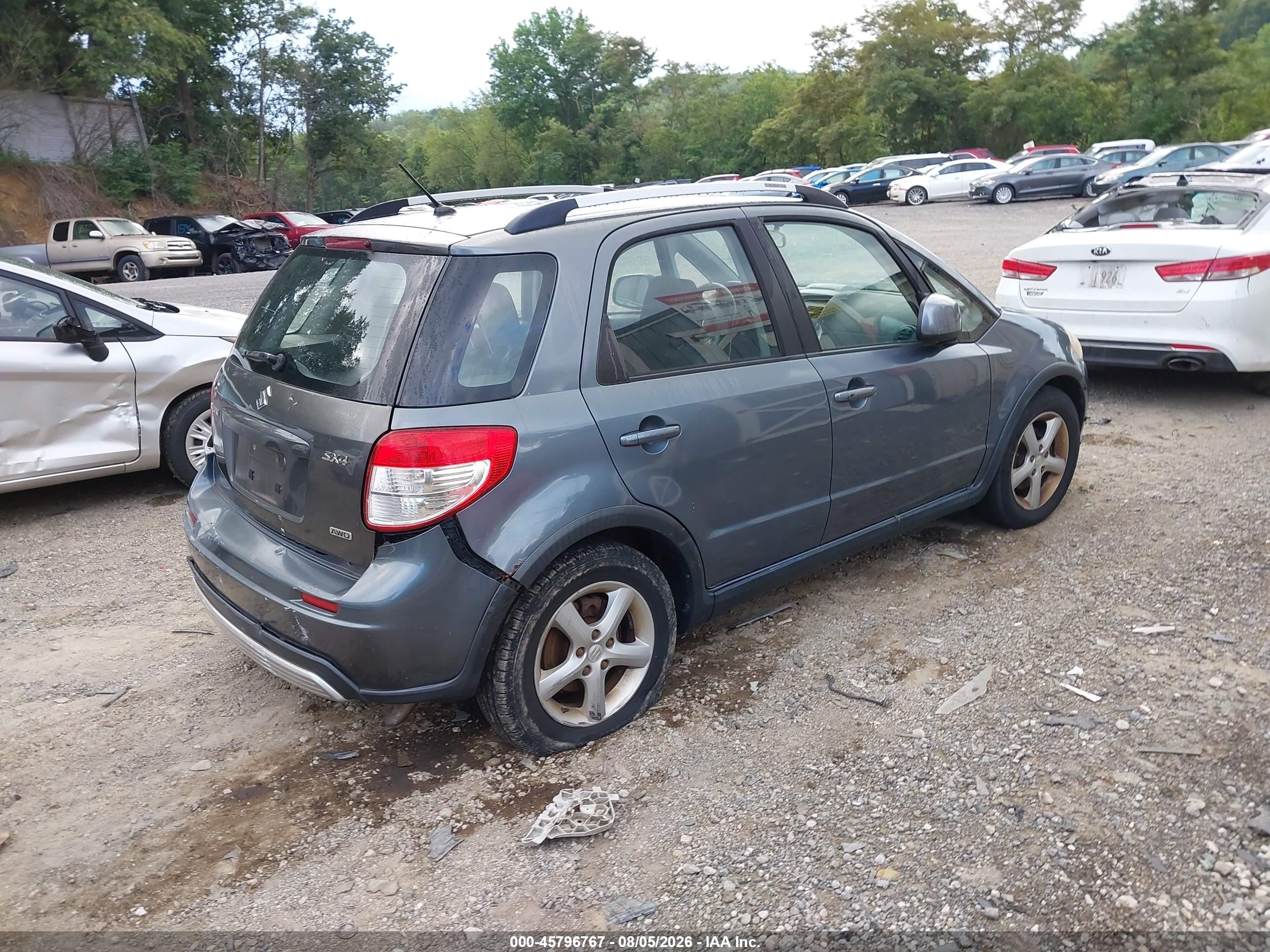 2009 Suzuki Sx4 Touring Gray vin: JS2YB417095100220