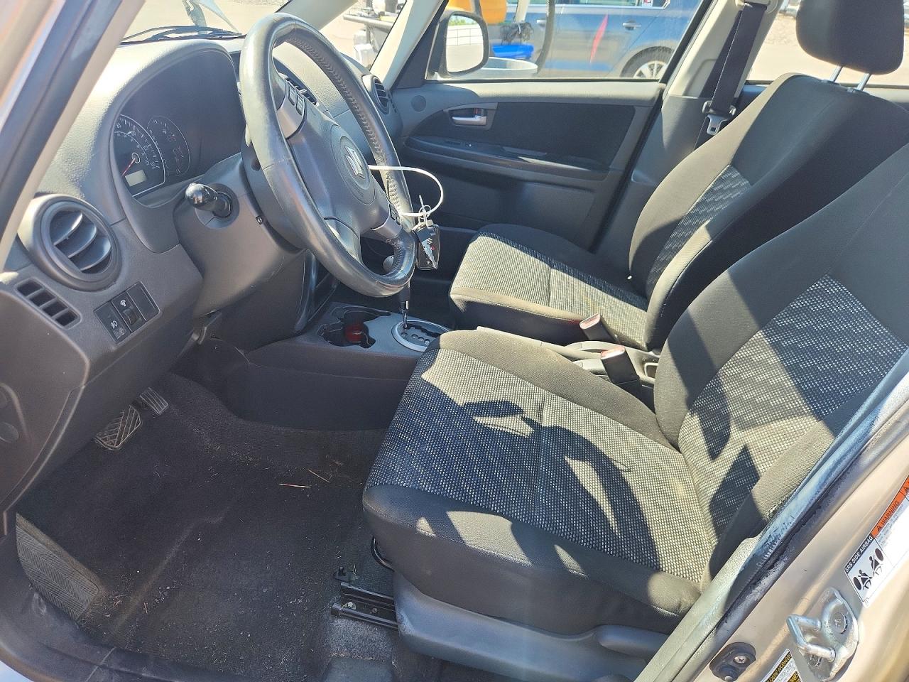 2007 Suzuki Sx4 Sport Silver vin: JS2YB417175101566