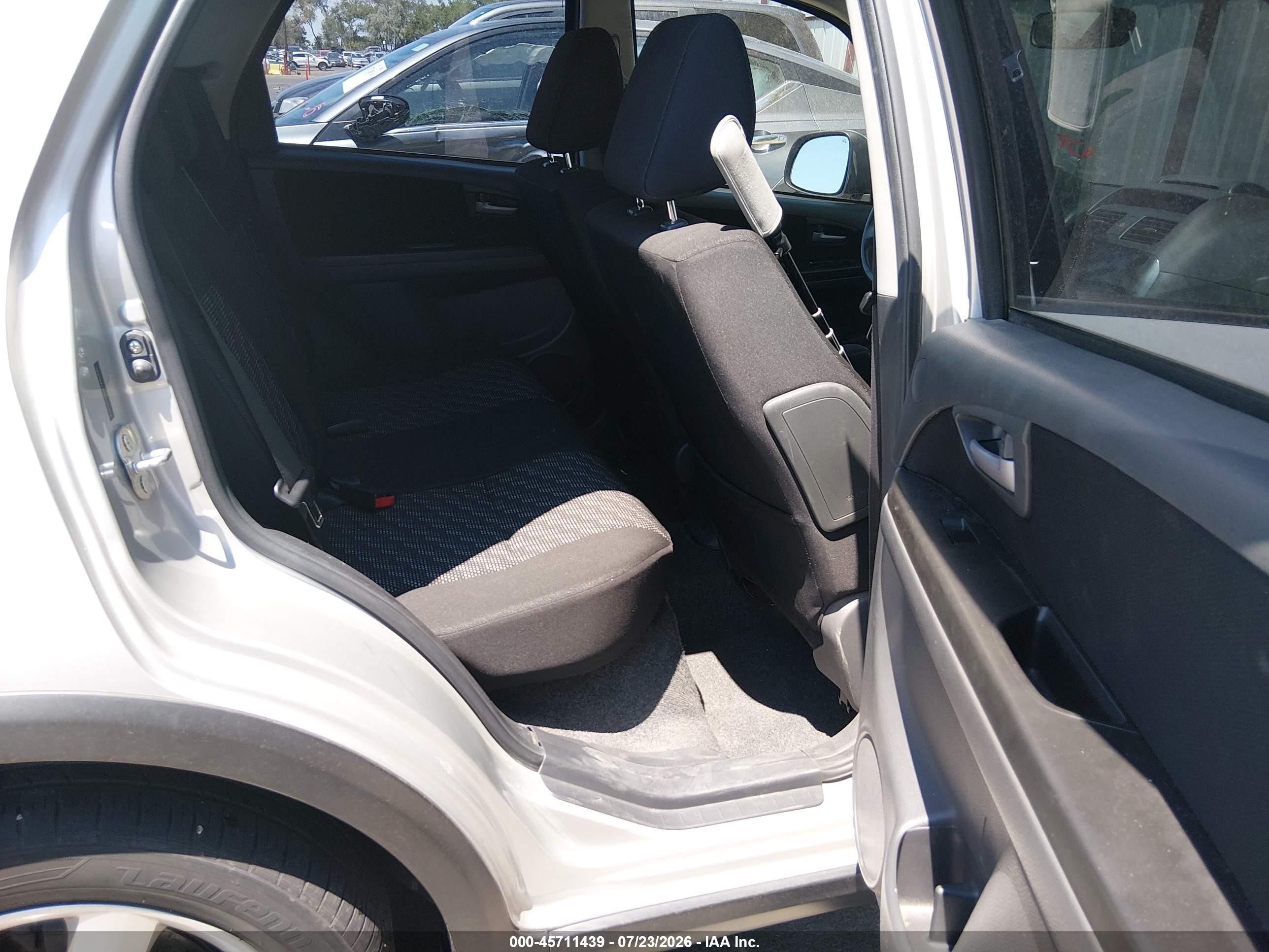 2009 Suzuki Sx4 Auto Touring Pkg Awd/man Touring Pkg Awd Silver vin: JS2YB417195101974