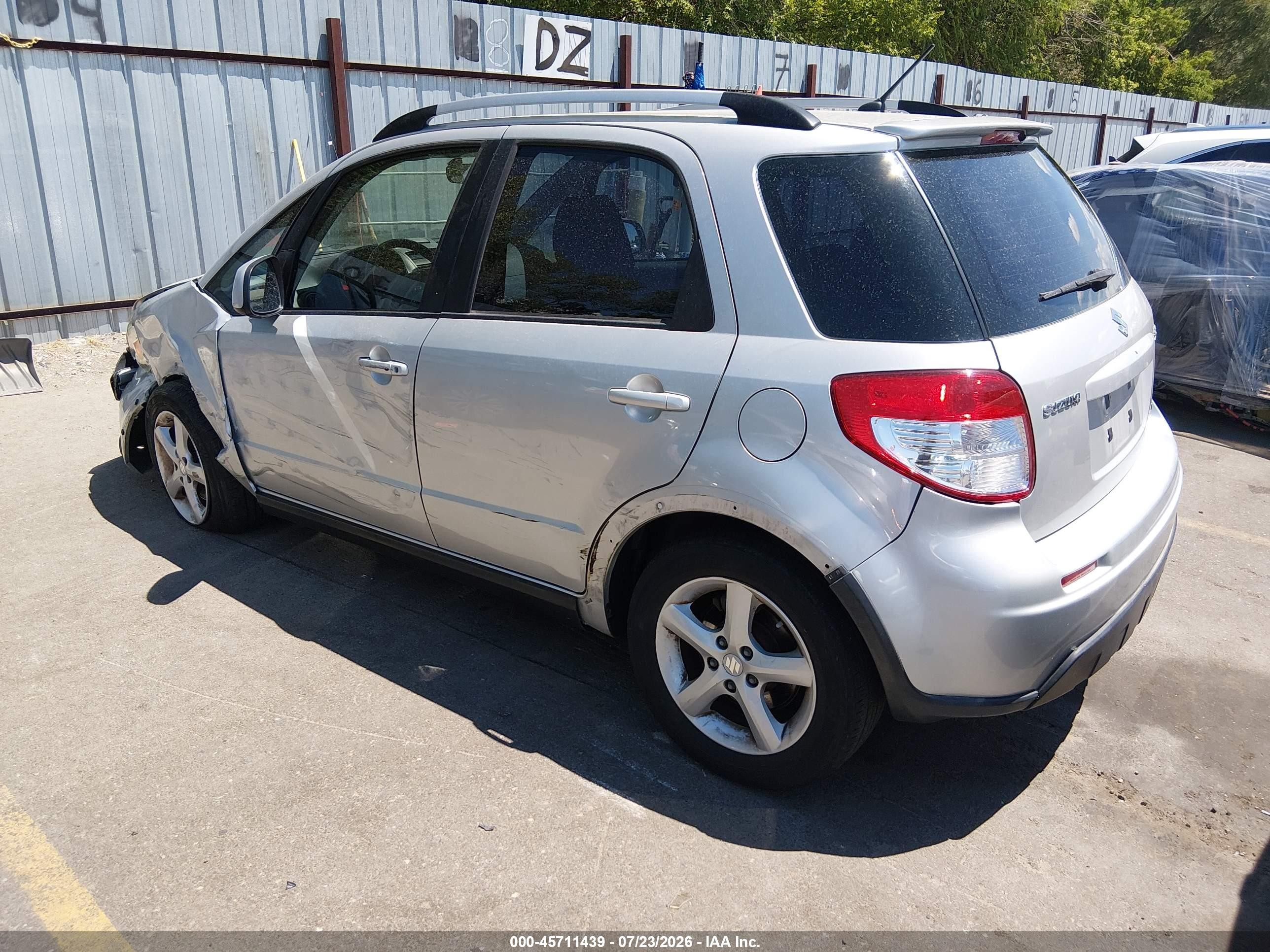 2009 Suzuki Sx4 Auto Touring Pkg Awd/man Touring Pkg Awd Silver vin: JS2YB417195101974