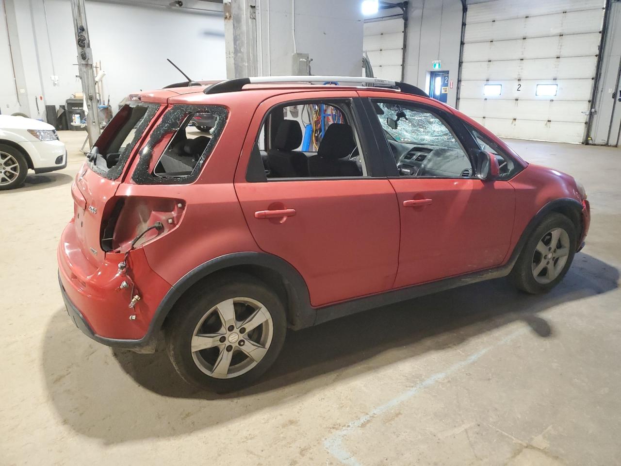 2008 Suzuki Sx4 Touring Red vin: JS2YB417385103899