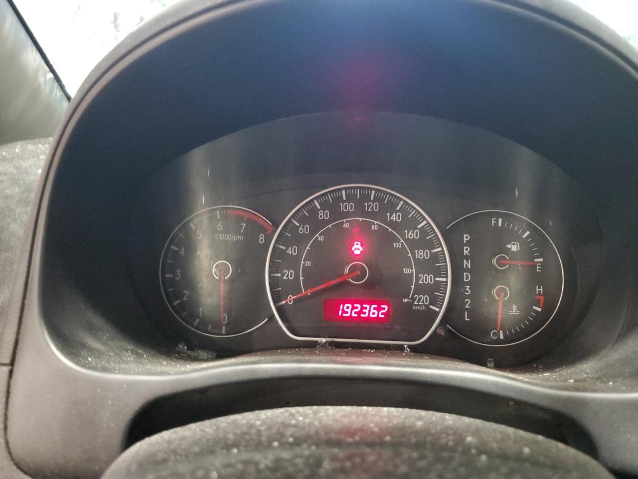 2008 Suzuki Sx4 Touring Red vin: JS2YB417385103899