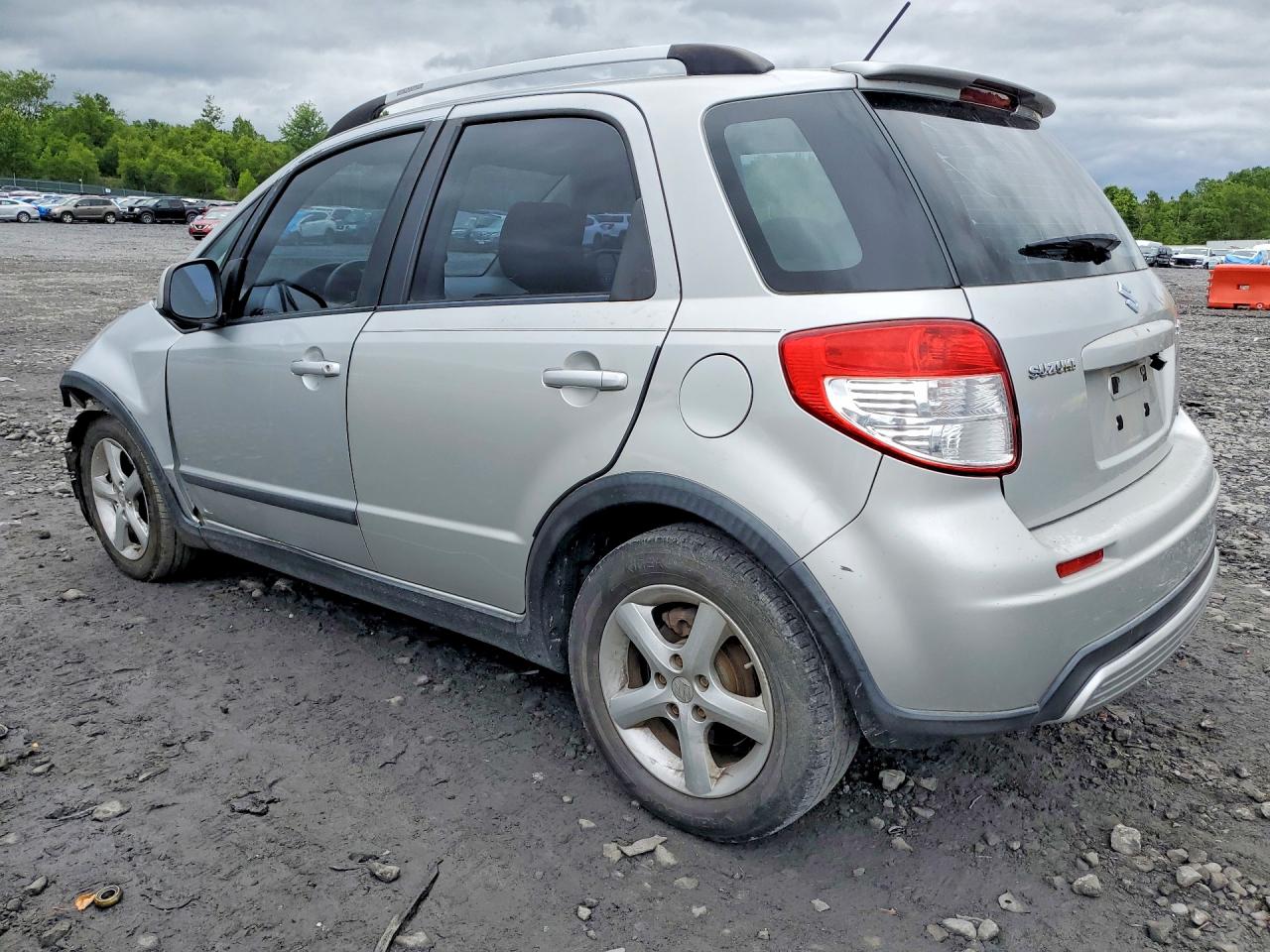 2009 Suzuki Sx4 Touring Silver vin: JS2YB417496202324