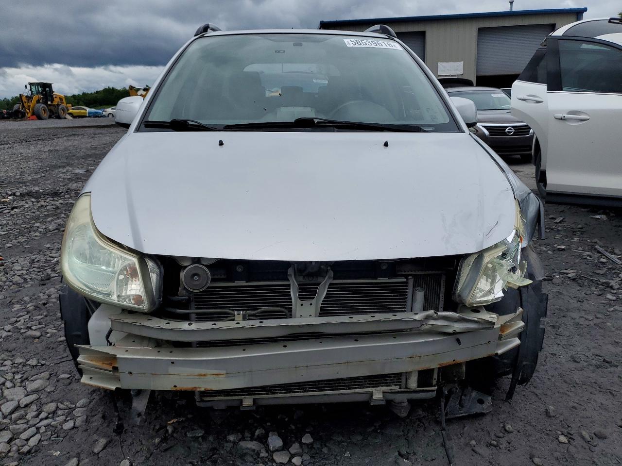 2009 Suzuki Sx4 Touring Silver vin: JS2YB417496202324