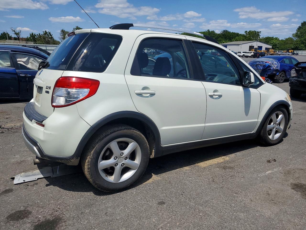 2007 Suzuki Sx4 Sport White vin: JS2YB417675101837